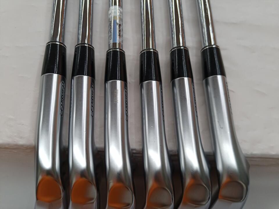 ダンロップ SRIXON ZXi7 NSプロ MODUS 3 TOUR 105 Sフレックス