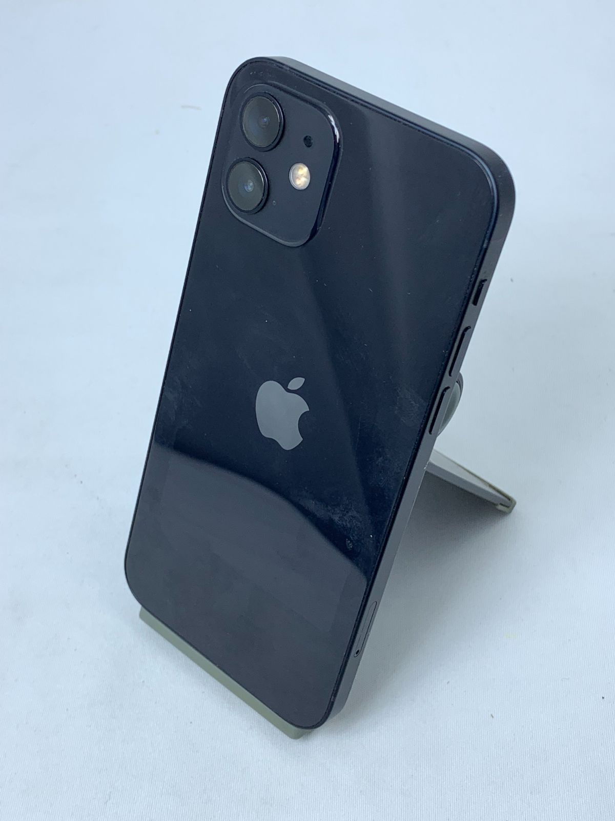 中古・バッテリー劣化・フレームキズ有・simロックあり】iPhone 12