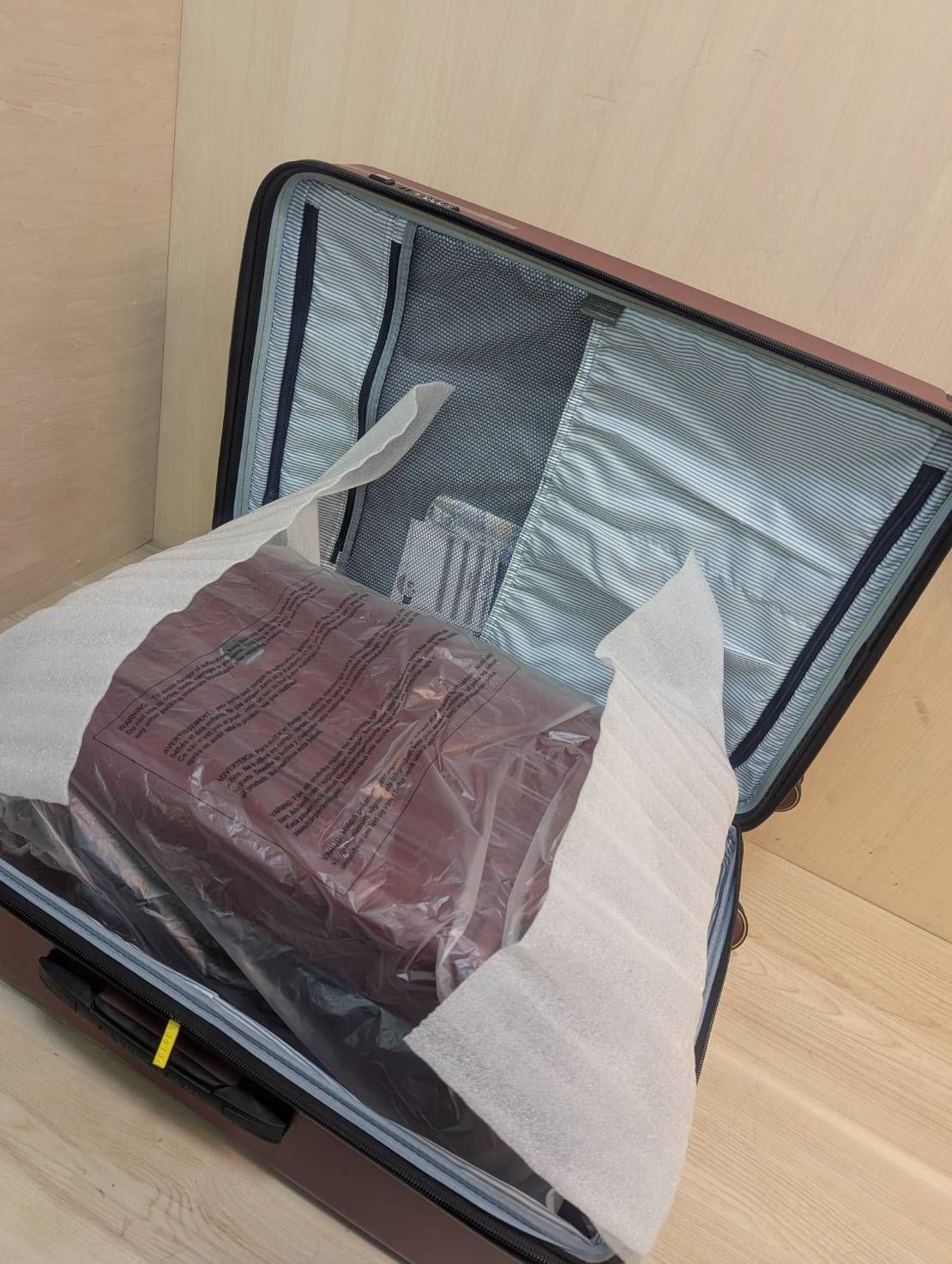 コストコ展示品 DELSEY PARIS スーツケース 2個セット (23インチ & 30