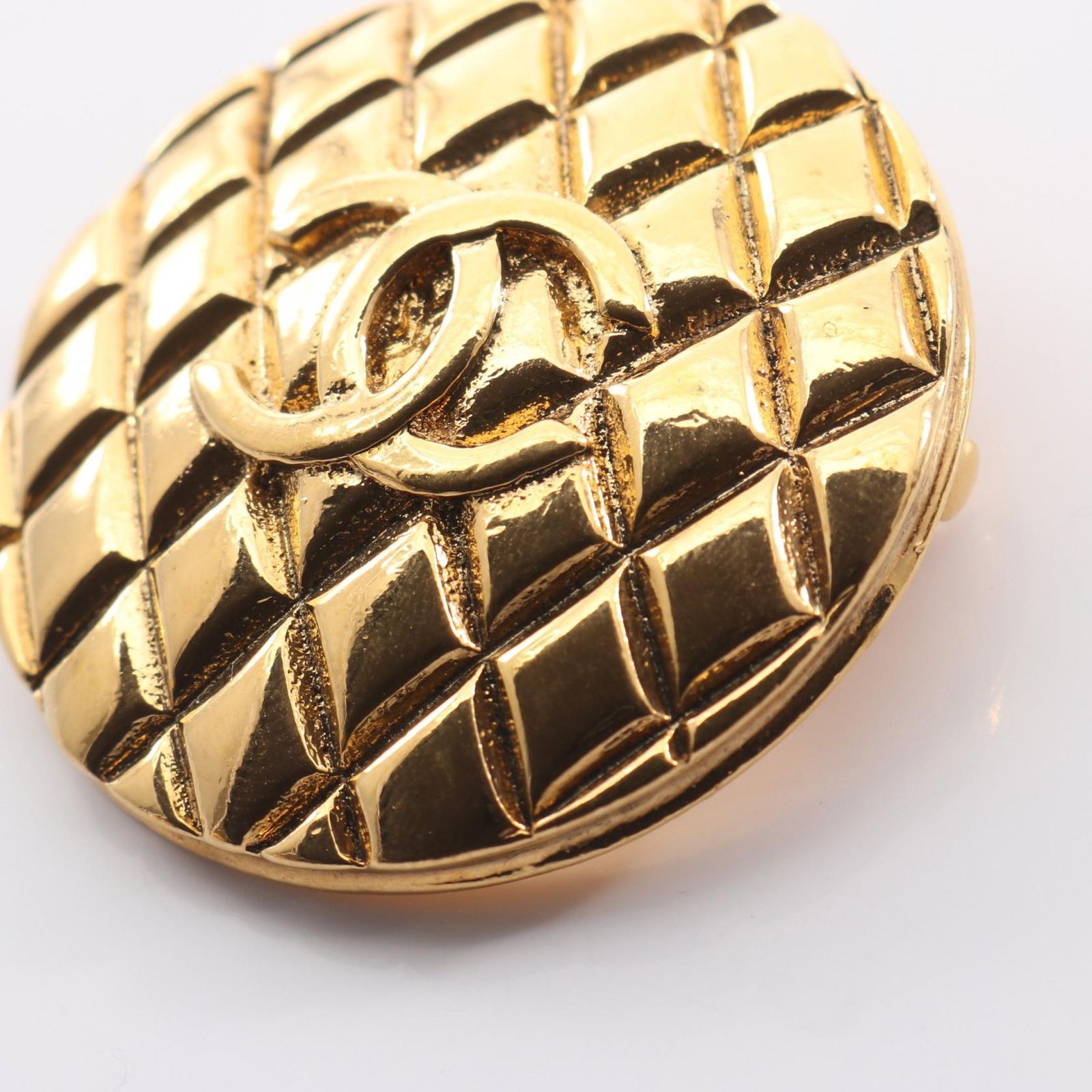 シャネル CHANEL ブローチ ココマーク マトラッセ GP（ゴールドメッキ