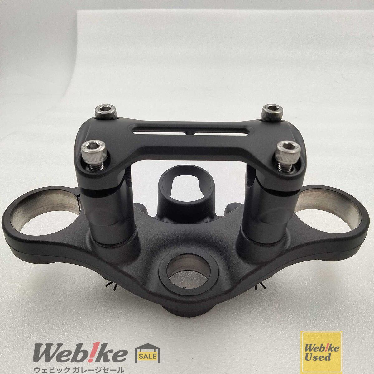 カワサキ純正中古パーツ Z900RS ホルダー フォークアッパー 44039-0182