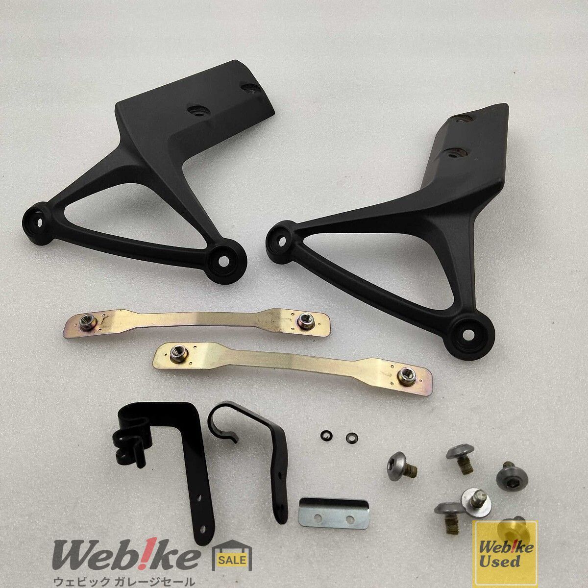 カワサキ純正中古パーツ Z900RS フロントフェンダーステー 左右セット