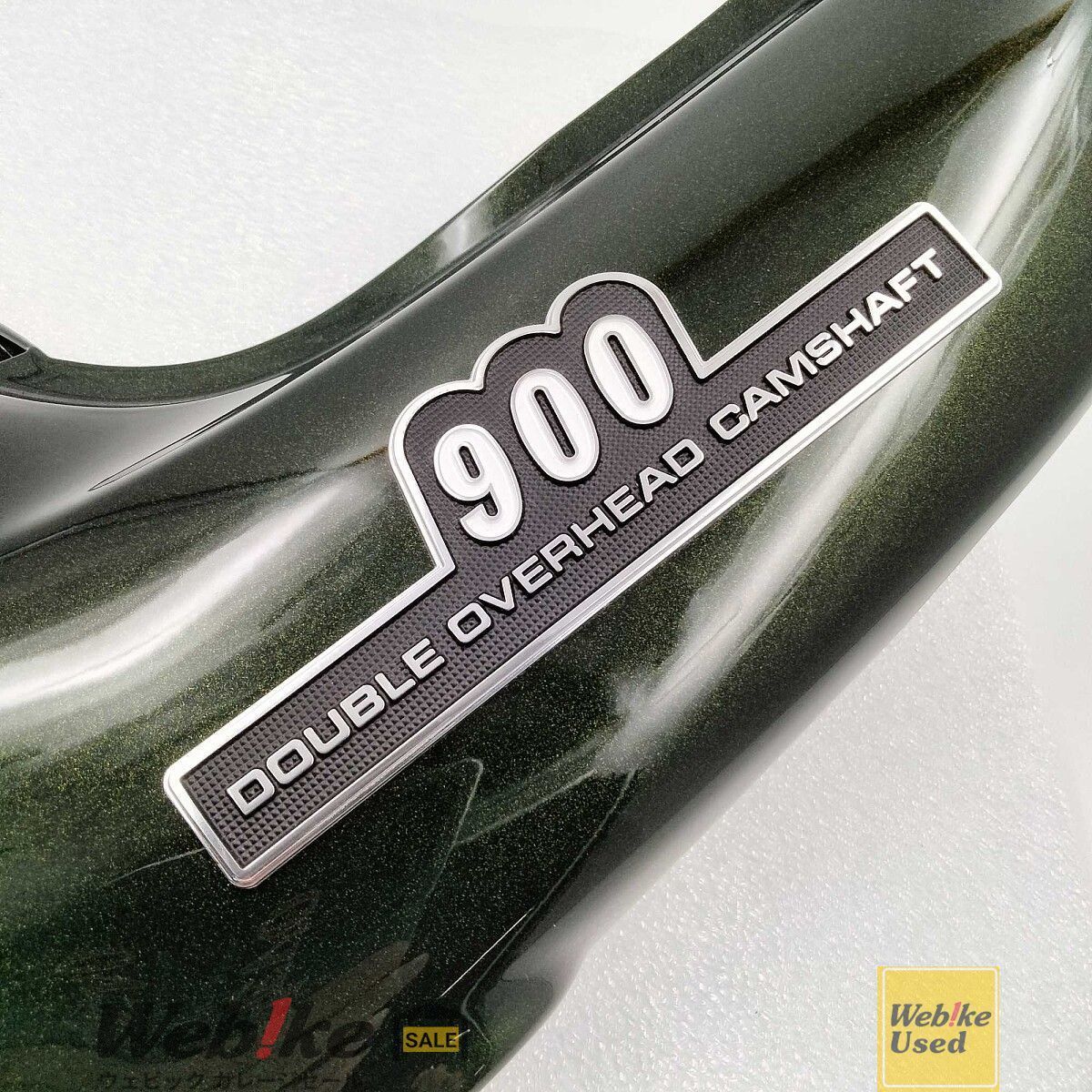 カワサキ純正中古パーツ Z900RS サイドカバー 左用 14041-5105-69M