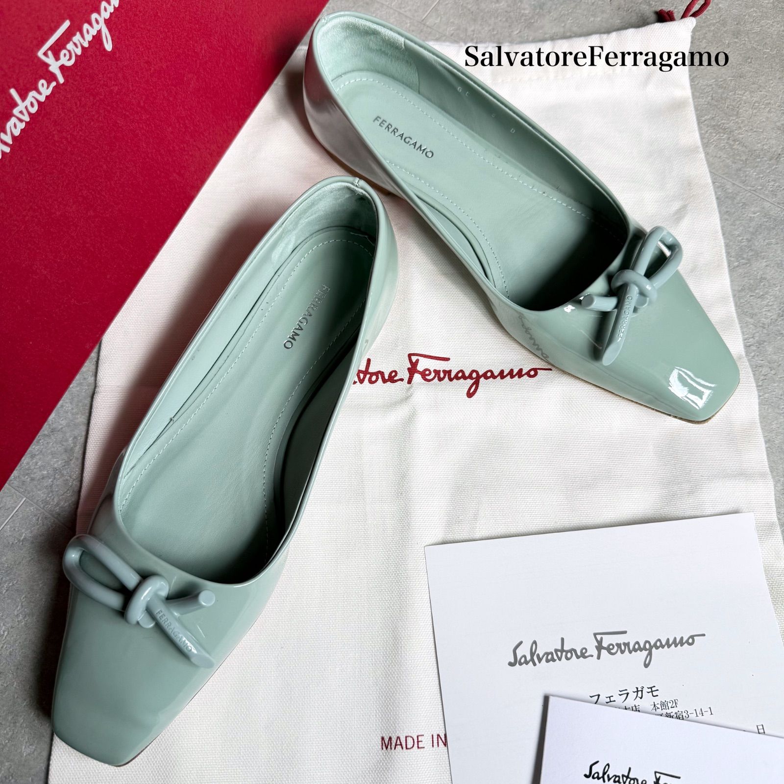 美品 SalvatoreFerragamo サルヴァトーレフェラガモ リボン ロゴ