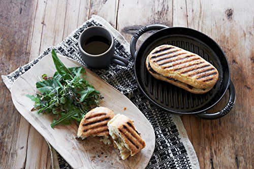  staub ストウブ ピュアグリル ラウンド グレー 22 cm グリルパン 両手 鋳物 ホーロー IH対応 日本 品 Grill Frying Pan 40511 781 0 d 2 e 9480 その他 キッチン 食器