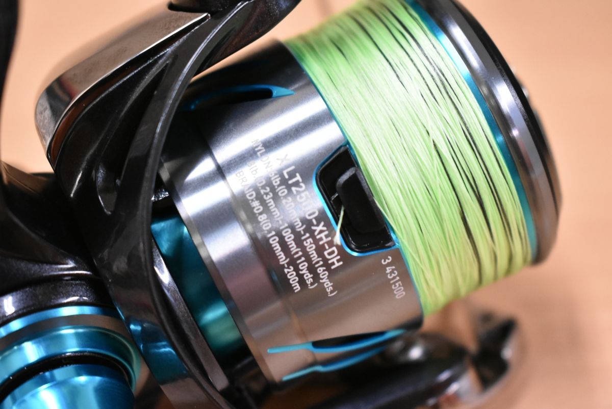 ダイワ 24 エメラルダス X LT 2500 XH DH DAIWA Emeraldas スピニングリール ダブルハンドル エギング アオリイカ コウイカ