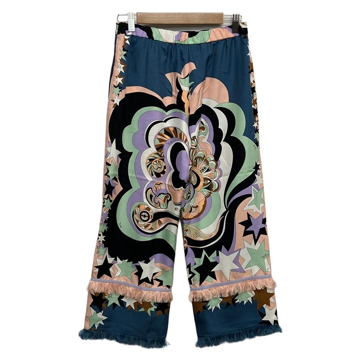 エミリオプッチ パンツ サイズI38 レディース美品 - ネイビー