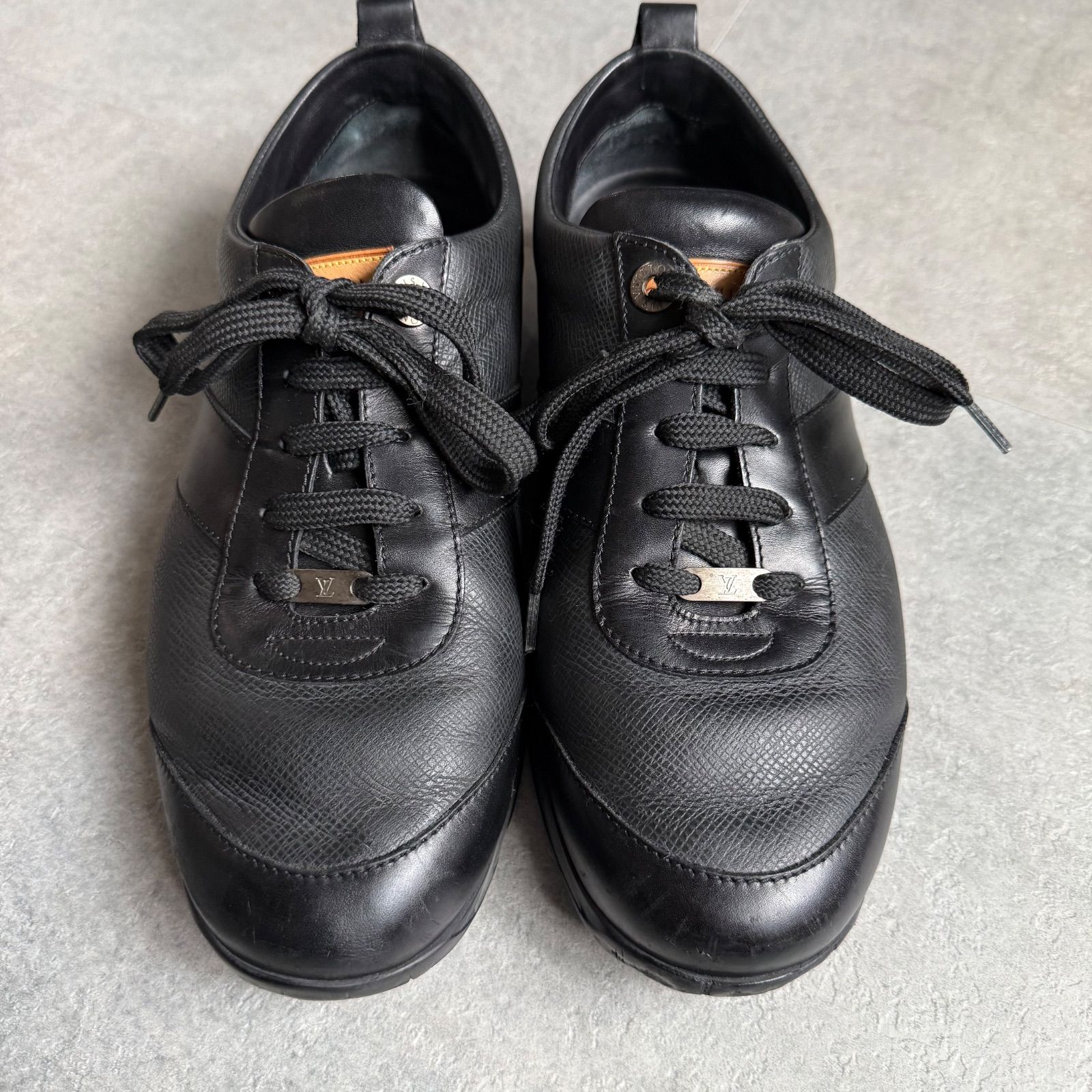 LOUIS VUITTON ルイヴィトン ロゴレザースニーカー ブラック 黒 35
