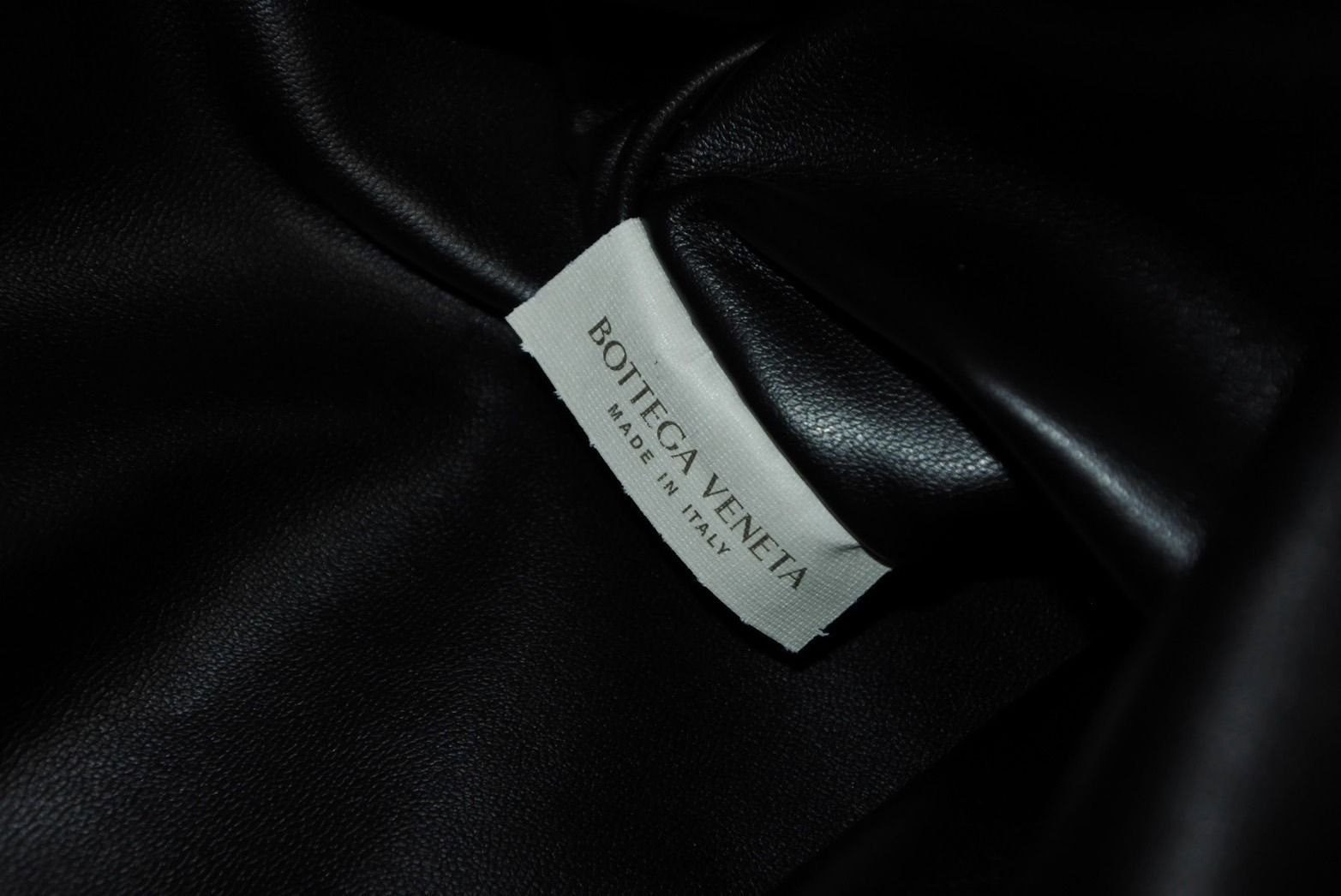 極美品 BOTTEGAVENETA ボッテガヴェネタ ラージ ホップ ワンショルダー 