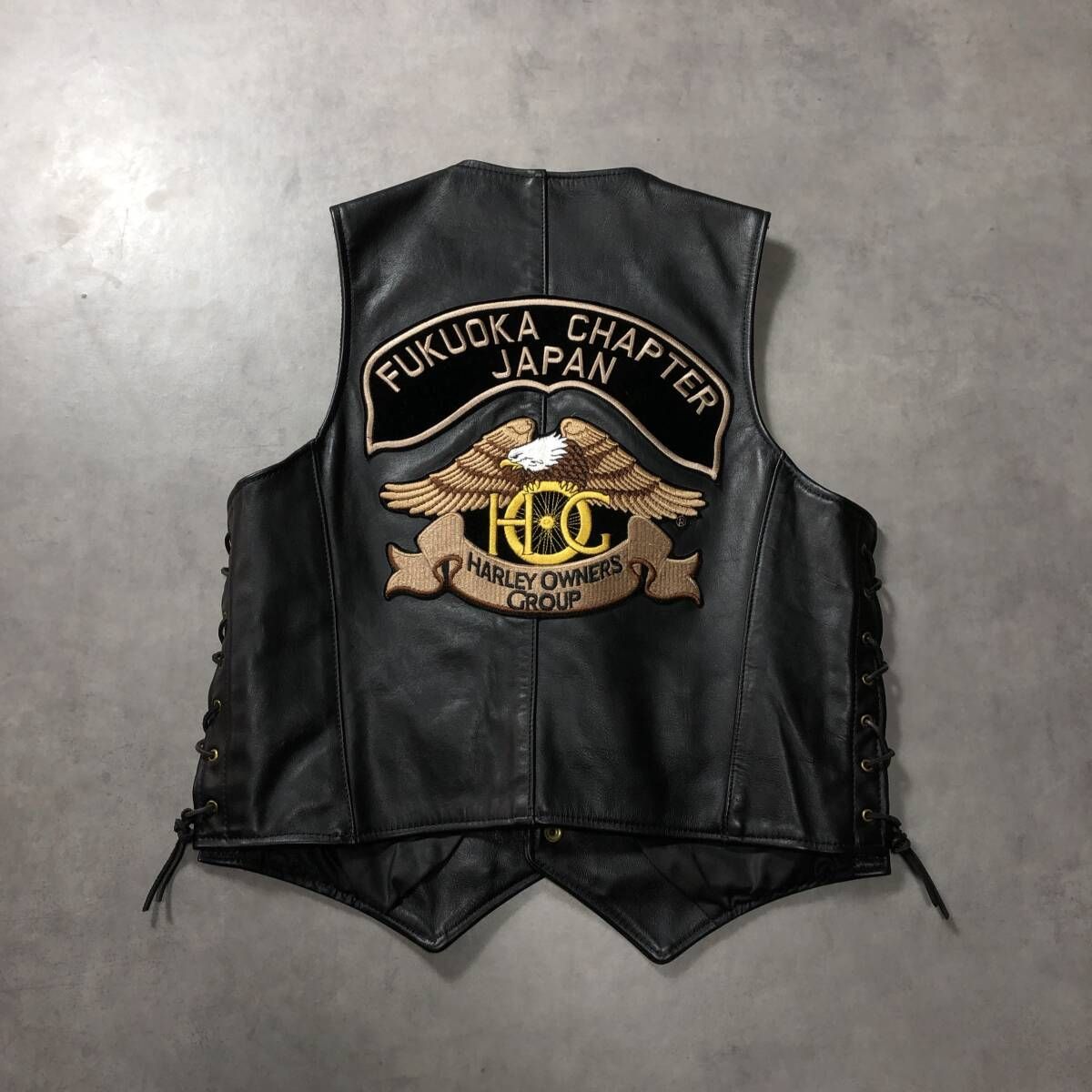 GQ4626◇Vanson：レザーベスト◇42◇ブラック系 サイド編上げ バンソン