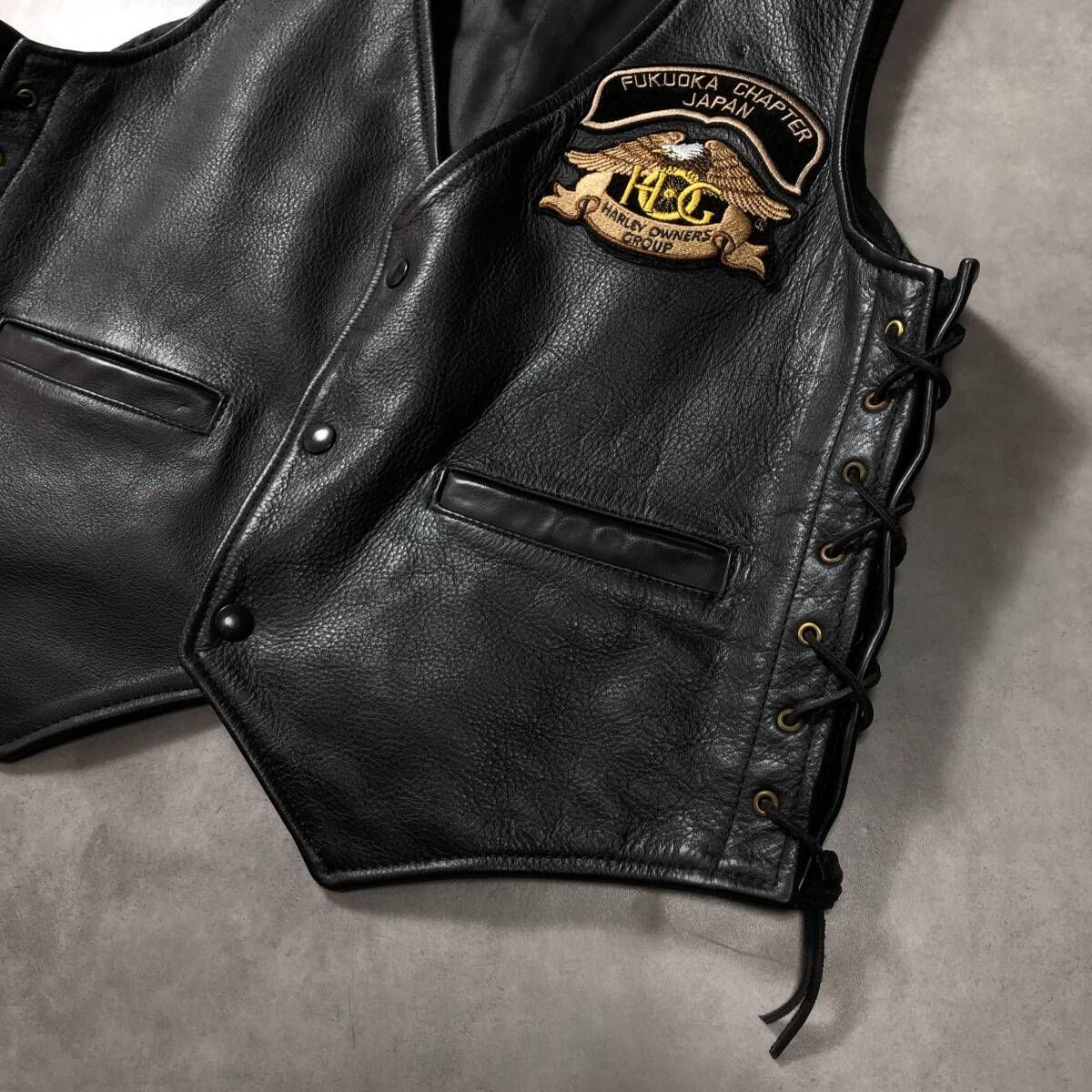 GQ4626◇Vanson：レザーベスト◇42◇ブラック系 サイド編上げ バンソン