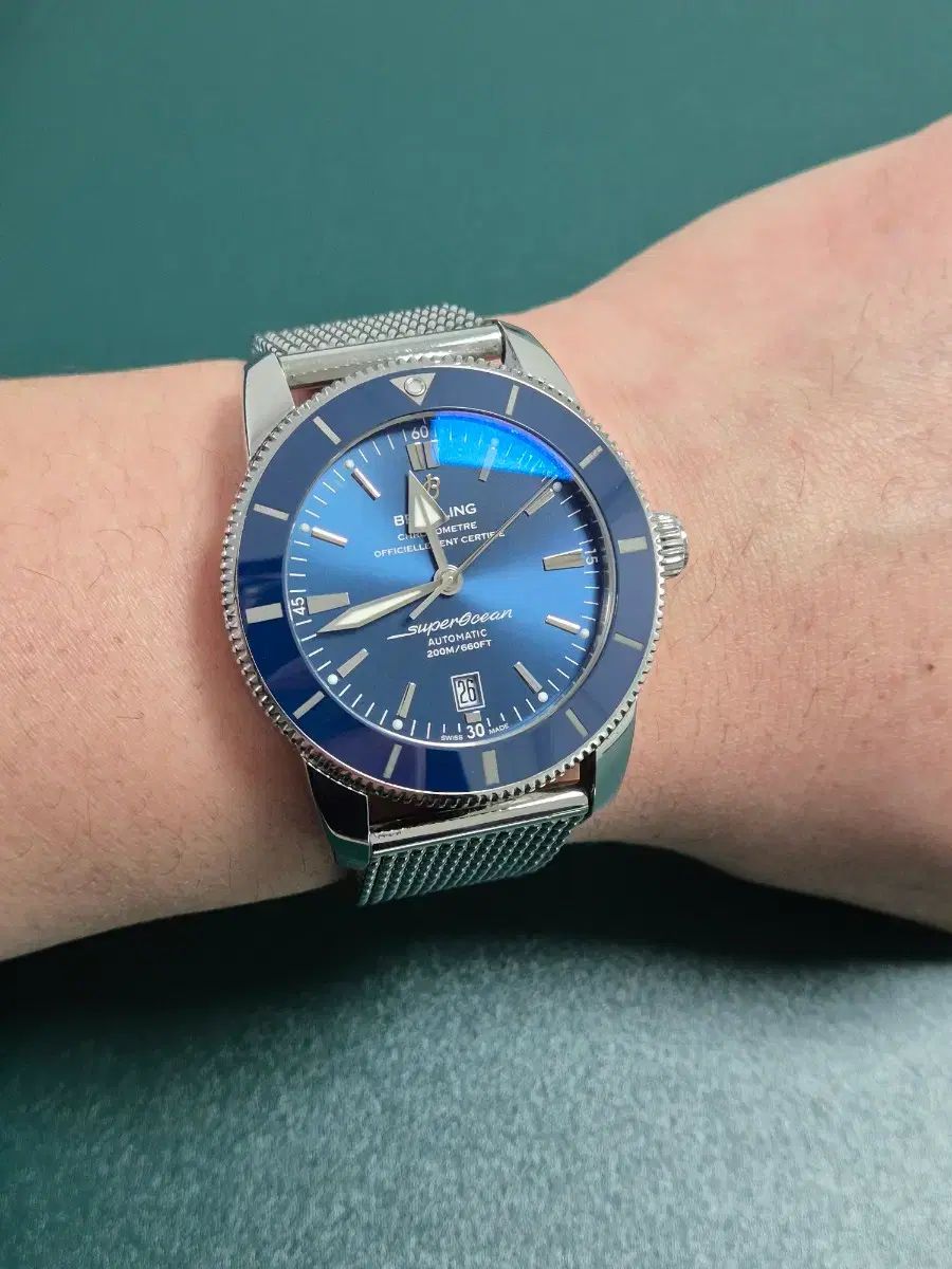 ブルーダイアル 時計