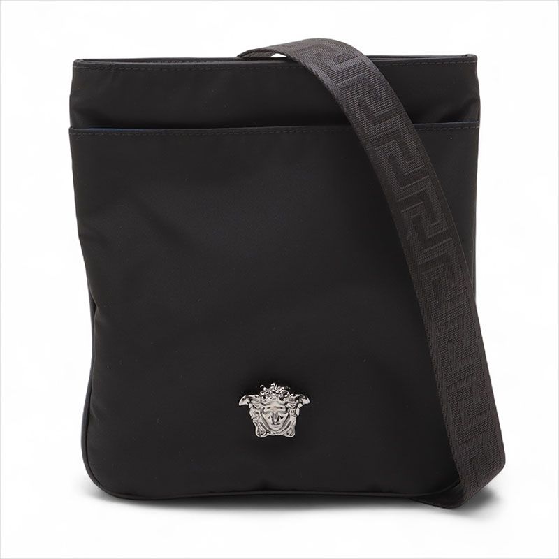 美品✨ ヴェルサーチ ショルダーバッグ ナイロン ブラック 0O2 VERSACE ヴェルサーチ ショルダーバッグ ナイロン メドゥーサ【中古