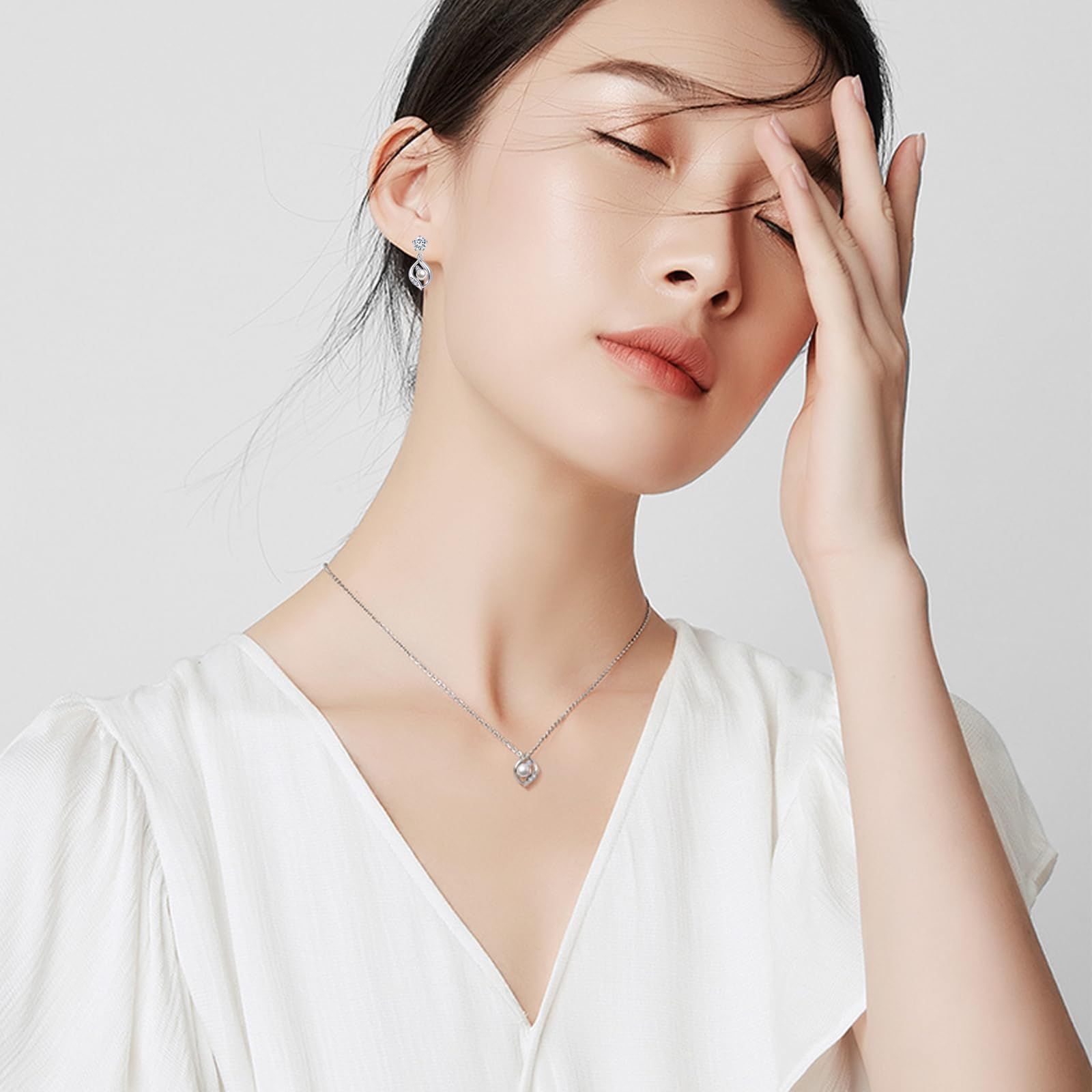 アクセサリー 女性ペンダントサファイア