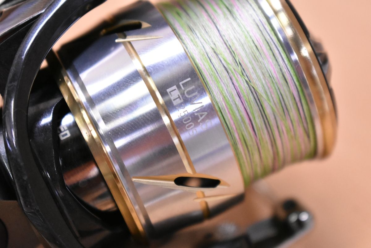ダイワ 20 ルビアス LT 2500 S DH DAIWA LUVIAS スピニングリール ダブルハンドル エギング アオリイカ コウイカ