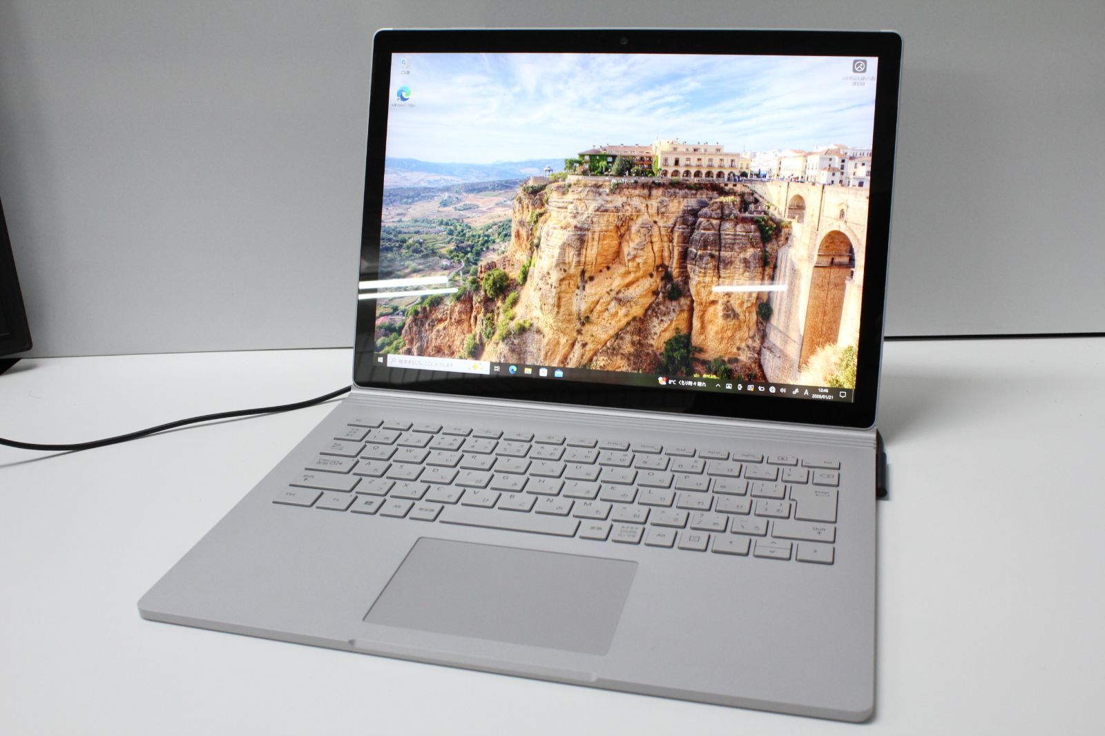 Surface Book 2 i5/256GB/8GB Cランク - メルカリ