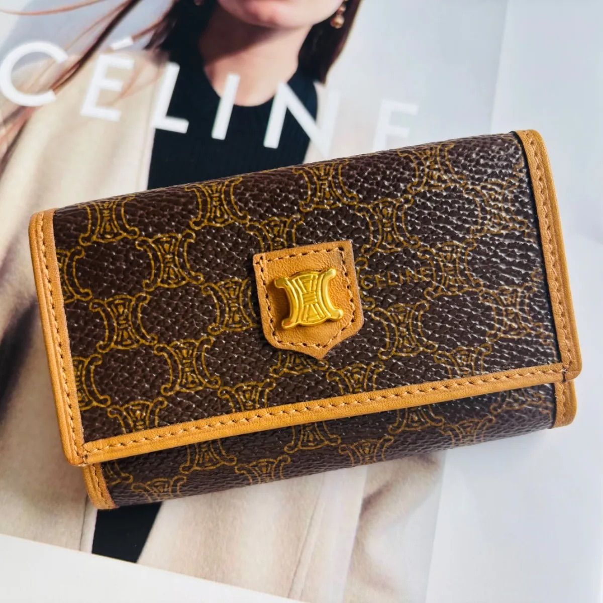 CELINE マカダム柄 トリオンフポイント キーケース - メルカリ