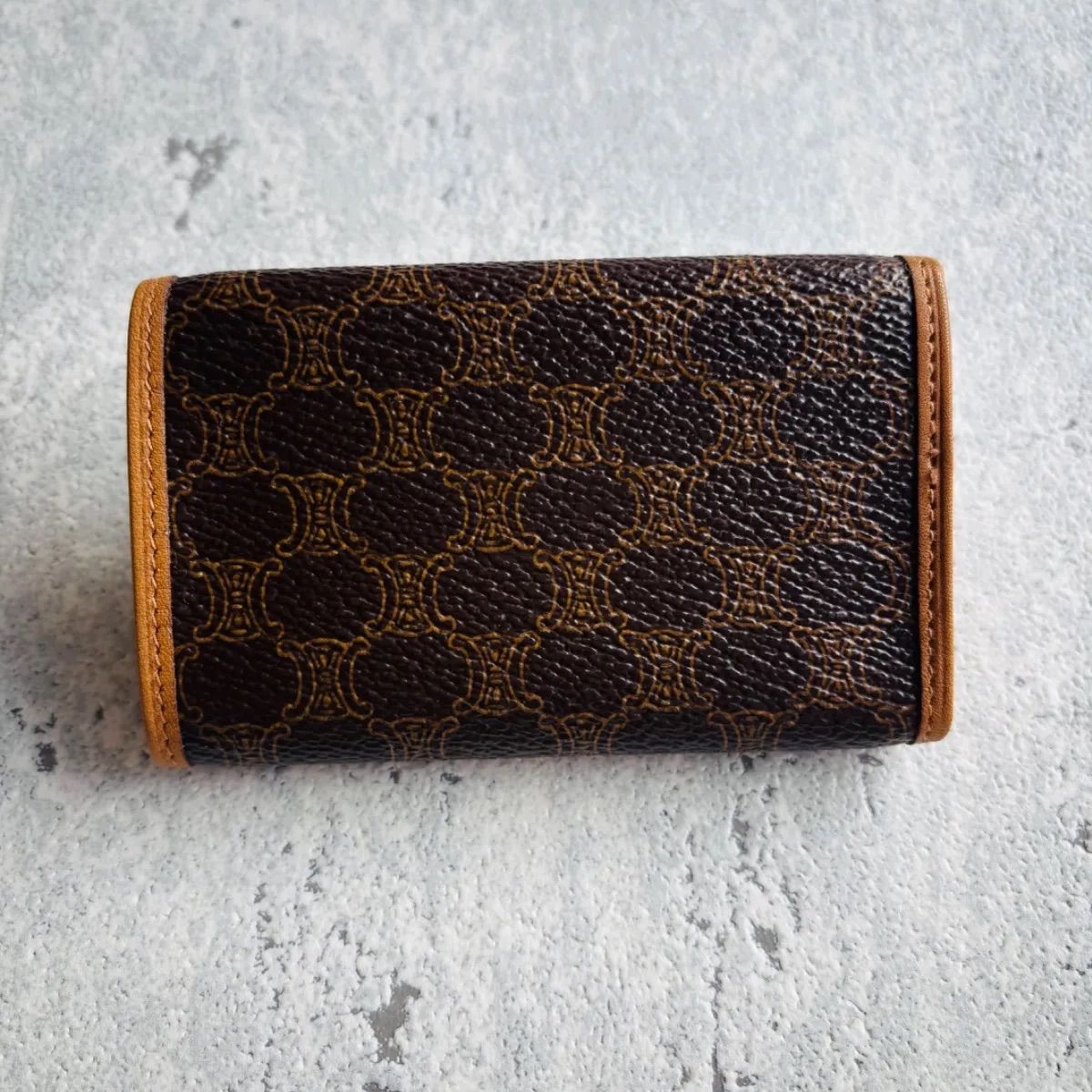 CELINE マカダム柄 トリオンフロゴ キーケース CELINE（セリーヌ） 【ウィンターSALE☆30%OFF】セリーヌ キーケース