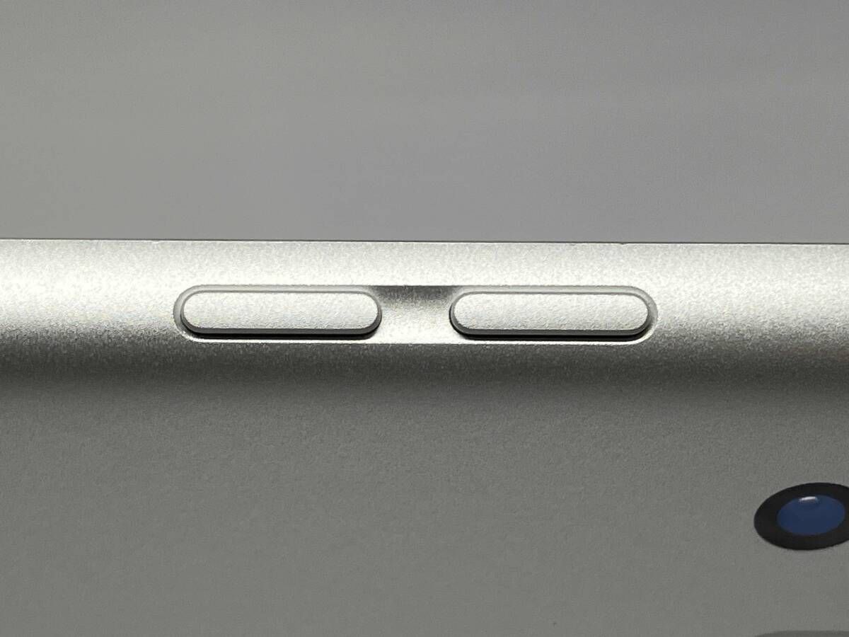 iPad 第9世代 64GB SIMロックなしNK493J⁄A NK493J⁄A SIMロック