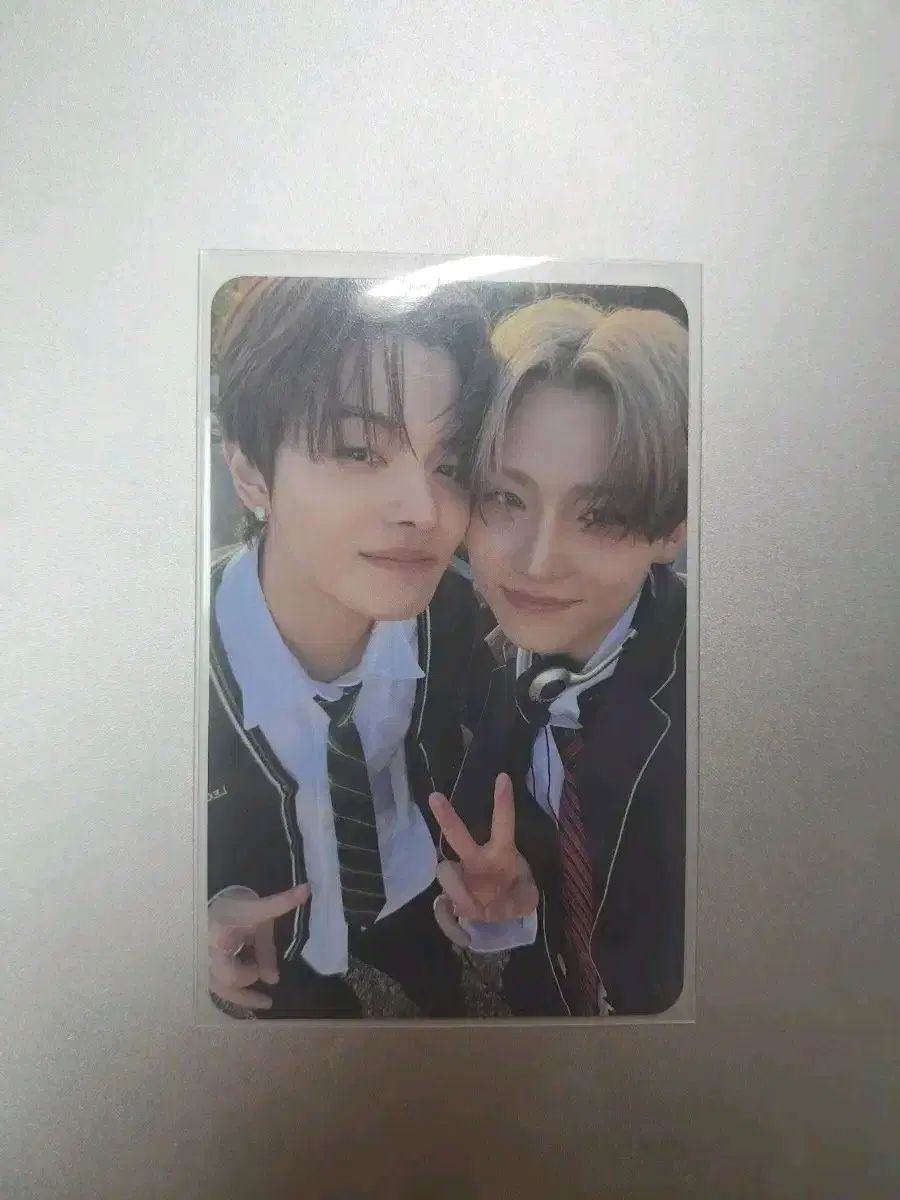 アルディワン アルファ ドライヴ ワン リーワン 以上 サンリーオーズ ユニット トレカ ジュエリー アルバム