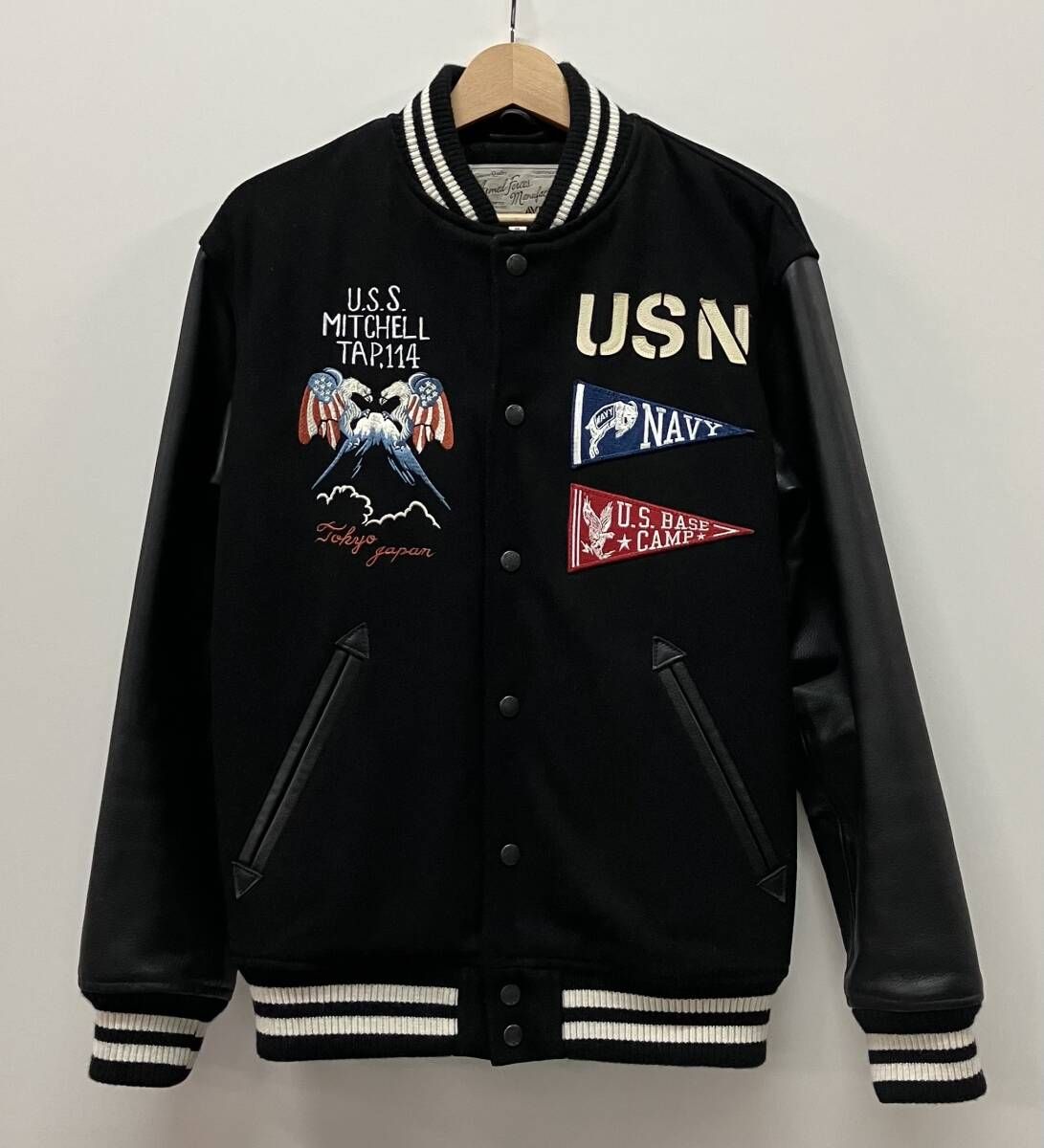 AVIREX アヴィレックス 6192151 スタジャン 龍 サイズM ブラック 毛50