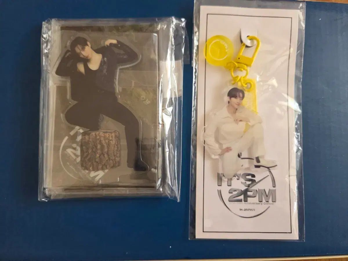 イ ジュノ 日本 MD スタンド キーホルダー