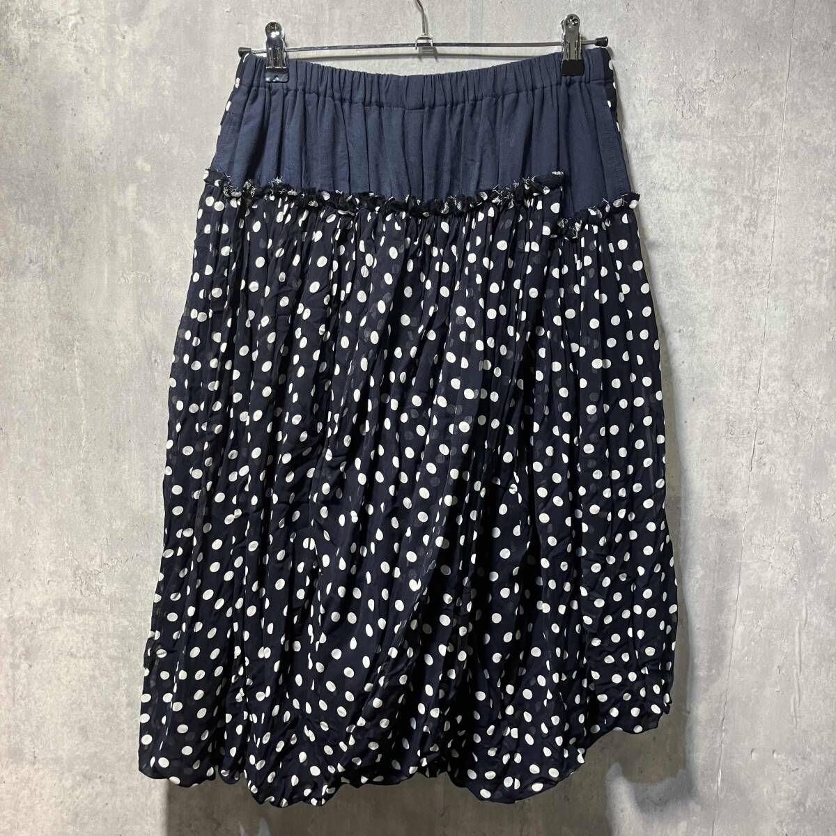 トリココムデギャルソン スカート ドット ネイビー AD2007水玉 M フリル 08aw TRICOT COMME des GARCONS パンツ ドット柄スカート ネイビー TB