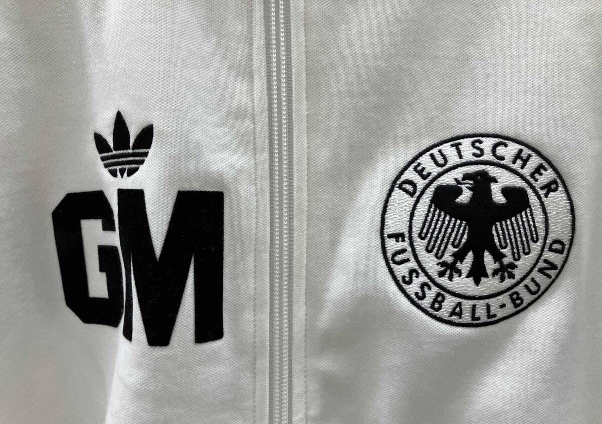 adidasオリジナルス 西ドイツ復刻 ゲルトミュラー adidasオリジナルス
