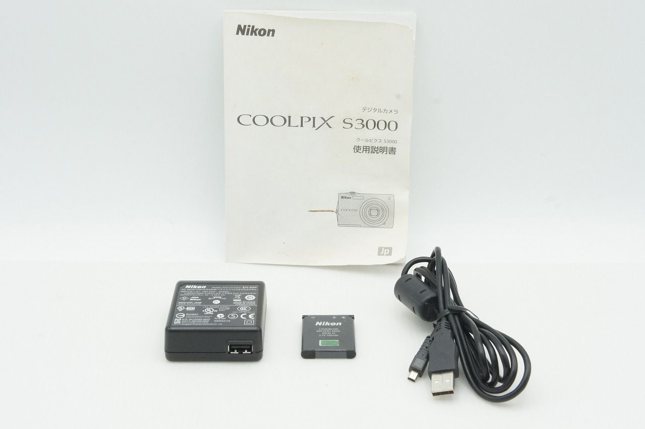 Nikon COOLPIX S3000 本体と付属品 美品 Nikon ニコン COOLPIX S3000 コンパクトデジタルカメラ ポップ