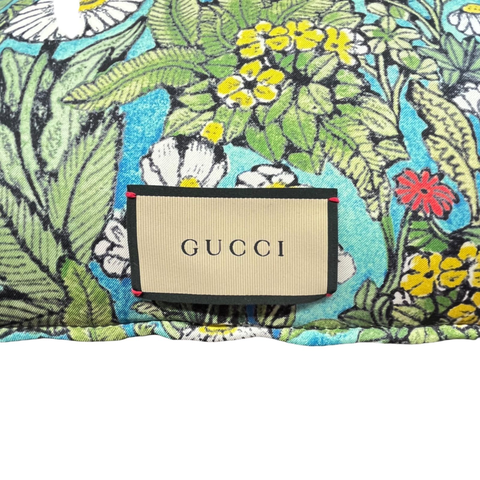 ○ グッチ GUCCI クッション 日本限定品 ヒグチユウコ ブルー 水色 白