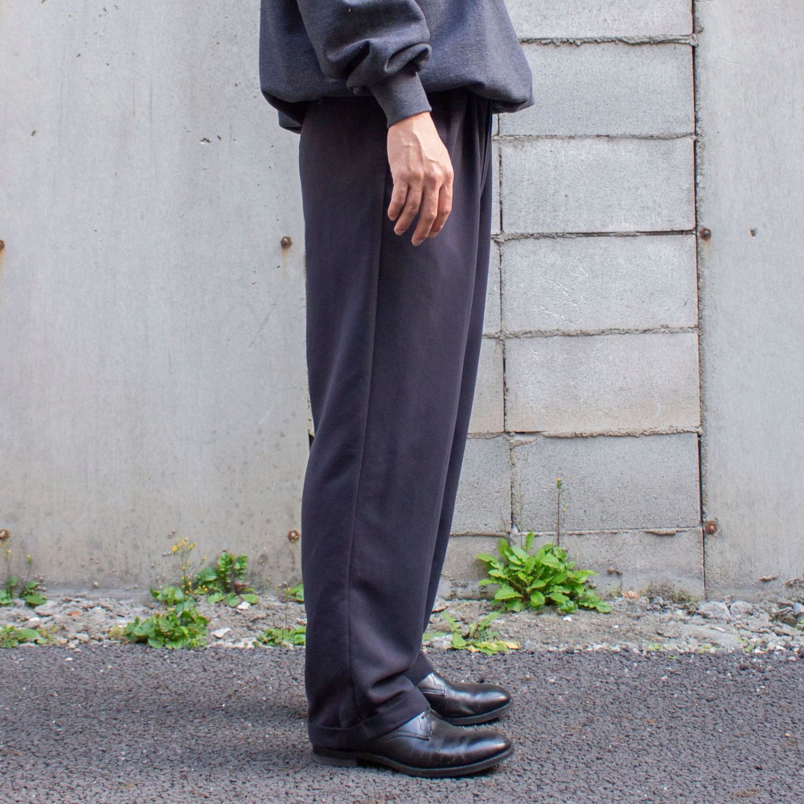 パンツ PERRY ELLIS Two tuck Wide Slacks 34/32 PERRY ELLIS Two tuck Wide Slacks 34/32
