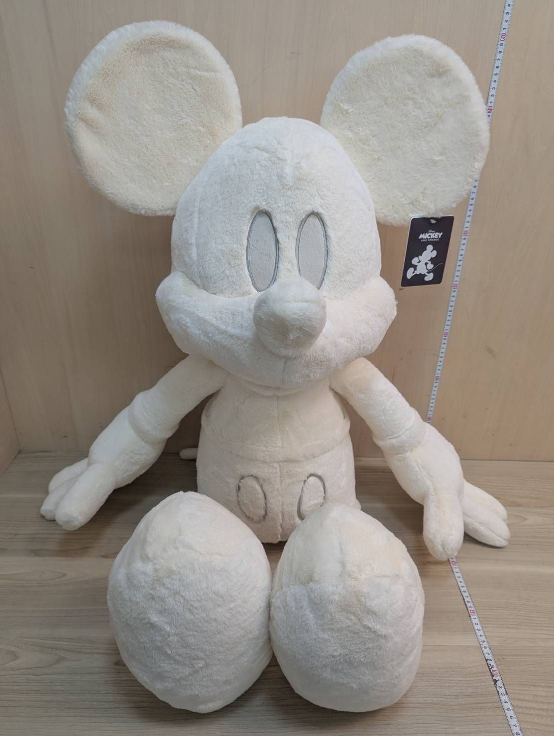 コストコ展示品 大人気売り切れ商品 ホワイトミッキー 巨大ぬいぐるみ