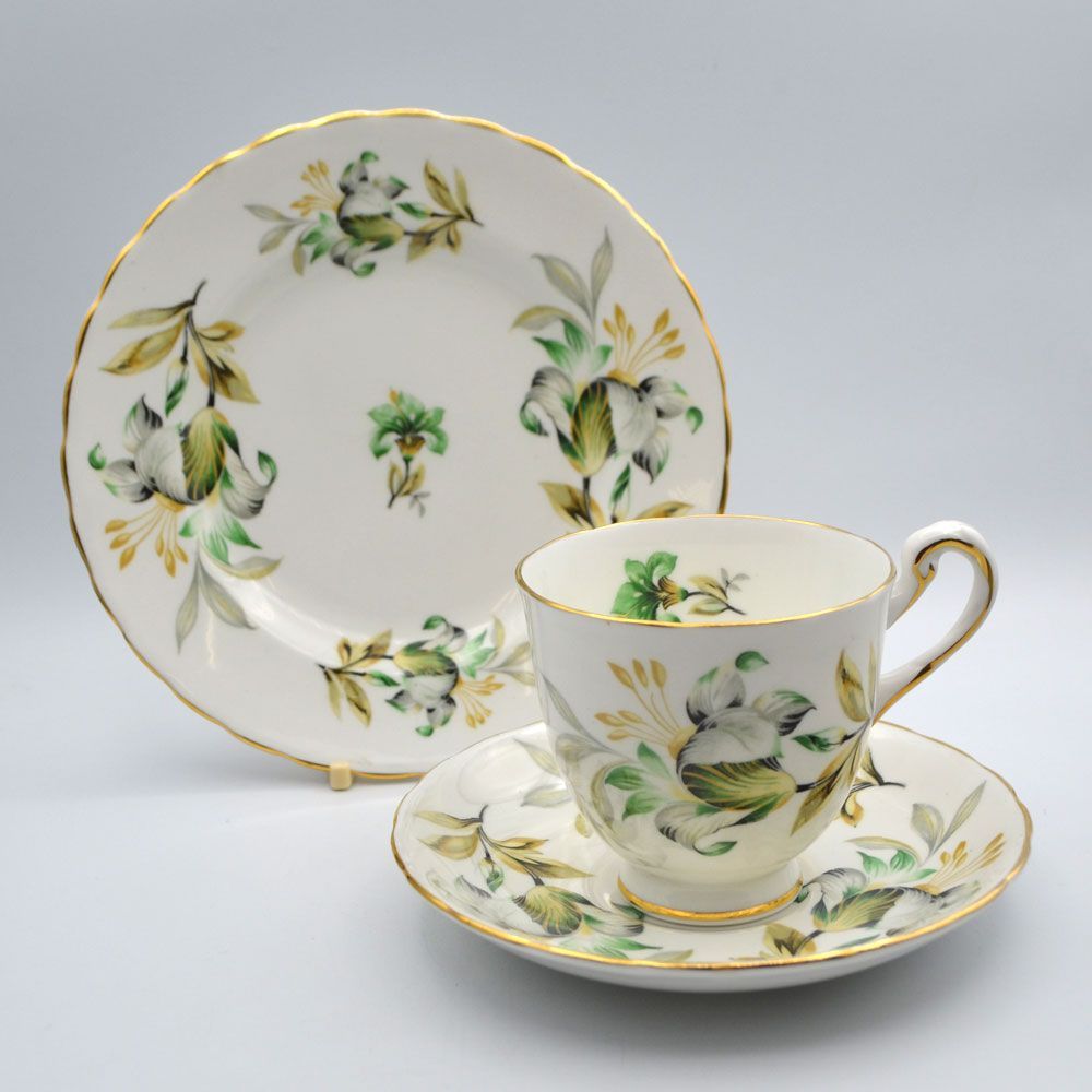 アンティーク 食器 トリオ ティーカップ＆ソーサー Chelsea ニューチェルシー 花柄 イギリス 1930-1951年頃 23 A 645-4