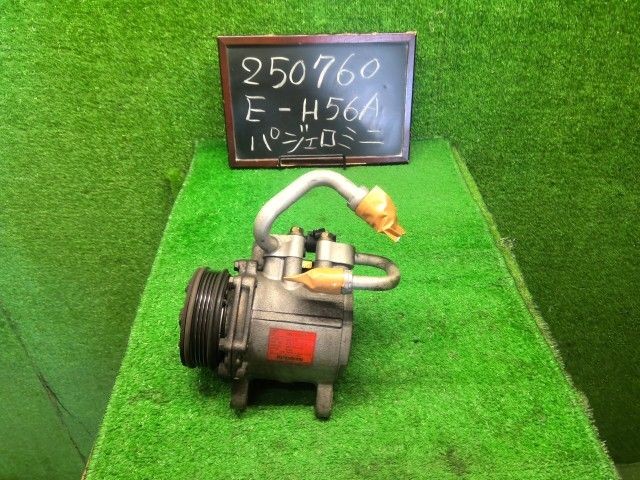 【中古】パジェロミニ E-H56A ＡＣ　エアコン　コンプレッサー MB938870 自社品番250760 W32A26