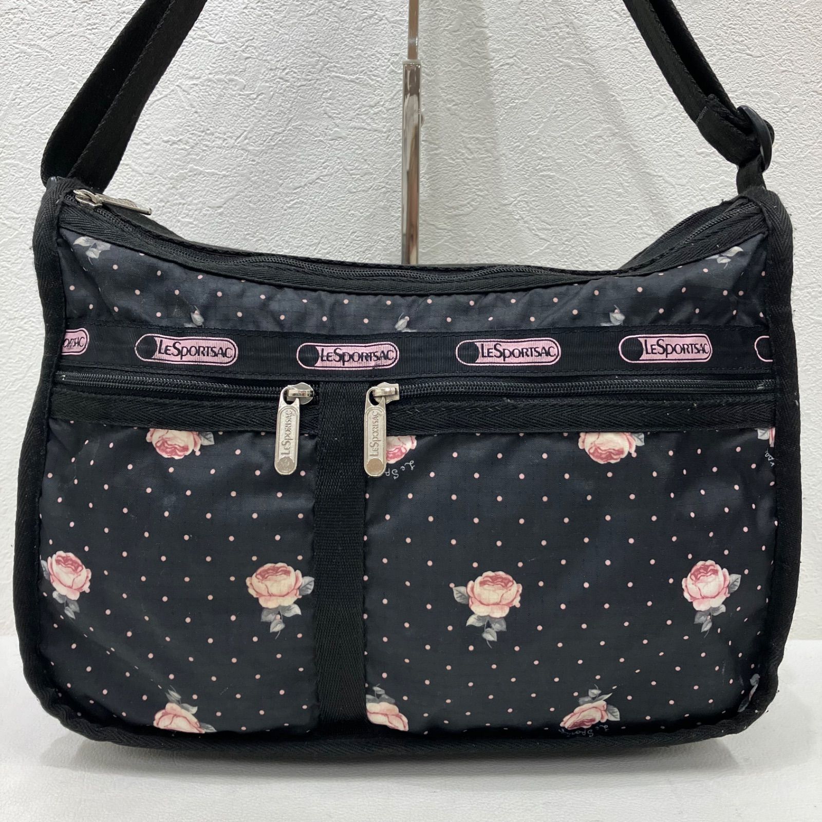 8686 LeSportsac レスポートサック ショルダーバッグ デラックス 