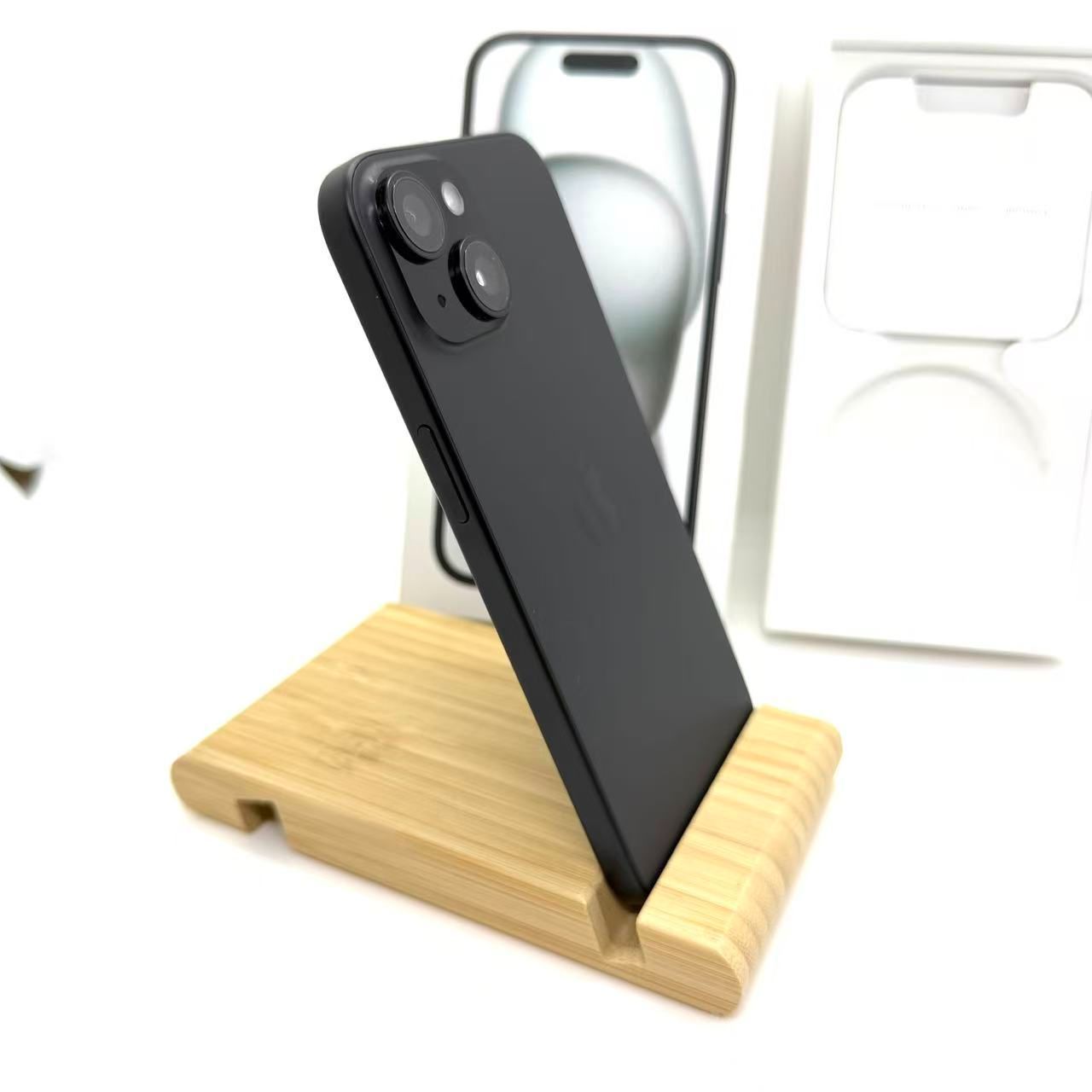 Aランク」SIMフリー iPhone 15 128GB [ブラック] 本体 MTMH3J/A 電池85