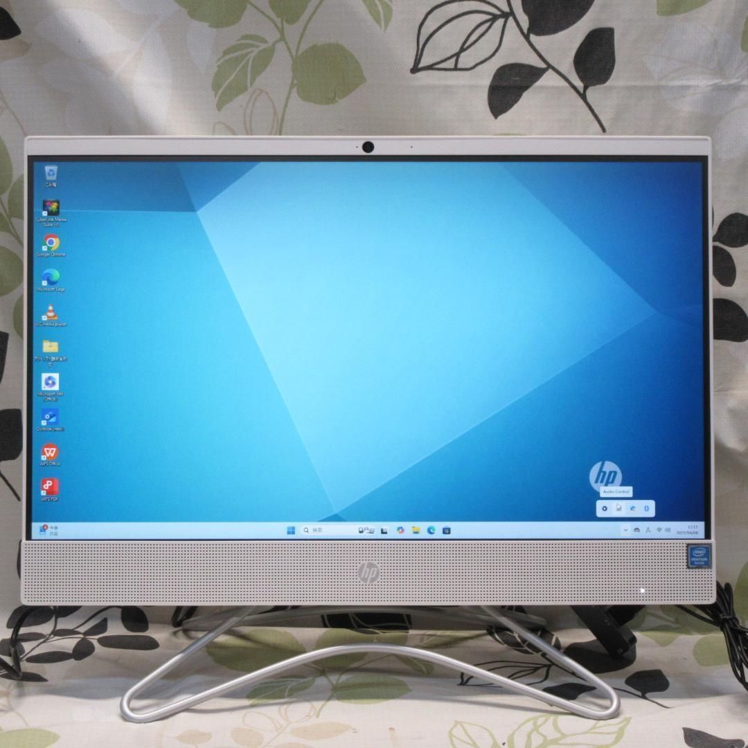 人気の白Win11公式対応！高年式2021！メ8G/SSD+HDD/カメラ/無線 - メルカリ