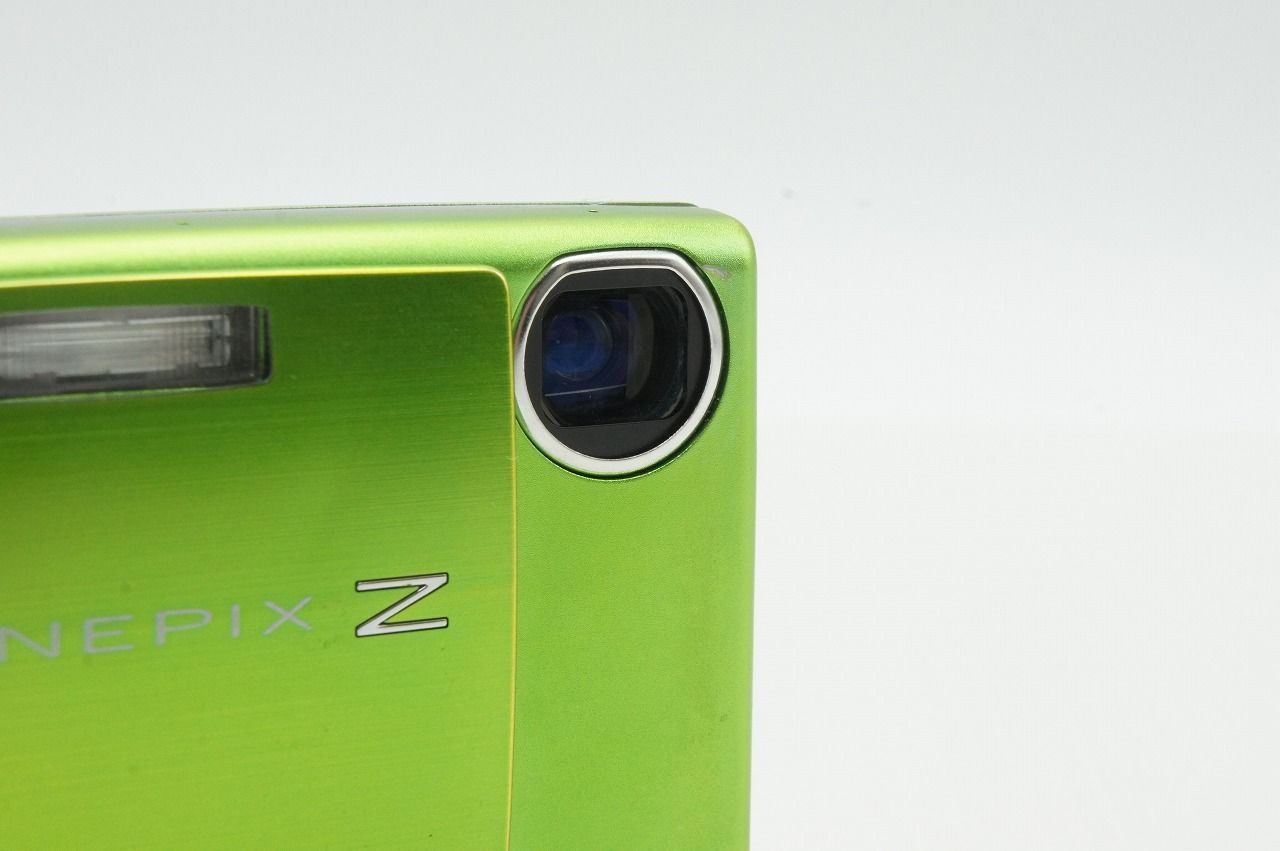 FUJIFILM フジフィルム FinePix Z10fd コンパクトデジタルカメラ