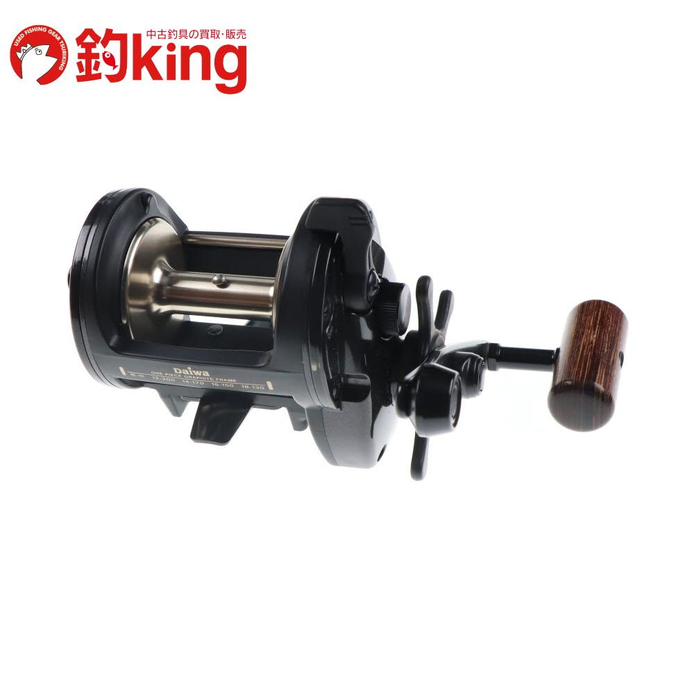 中古/美品】 ダイワ トーナメント 石鯛 SS 30SH 遠投 /SB002M ロッド