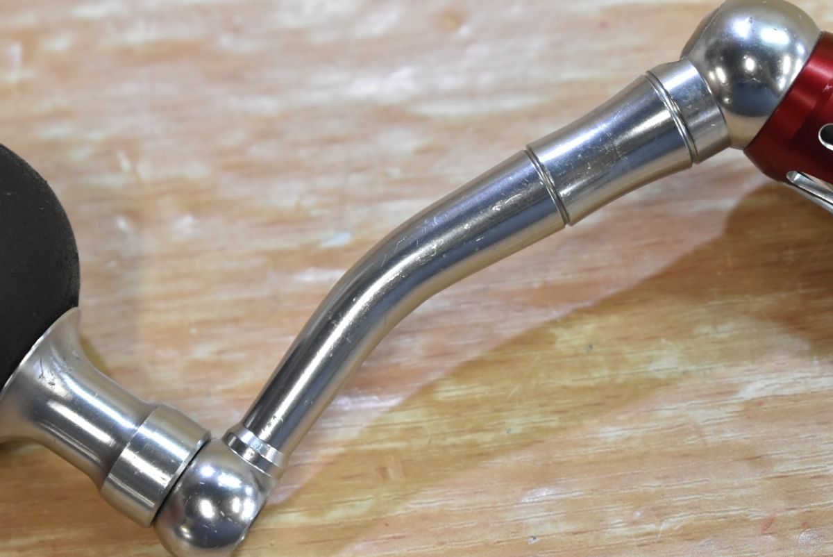 スタジオオーシャンマーク AL NC83 ハンドル レッド シマノ用 右