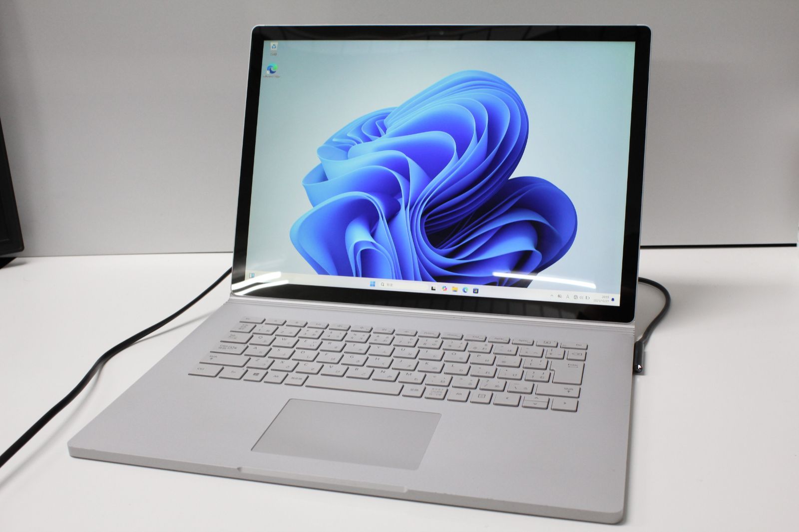 ジャンク品】Surface Book2/15インチ/intel Core i7/メモリ16GB ⑤