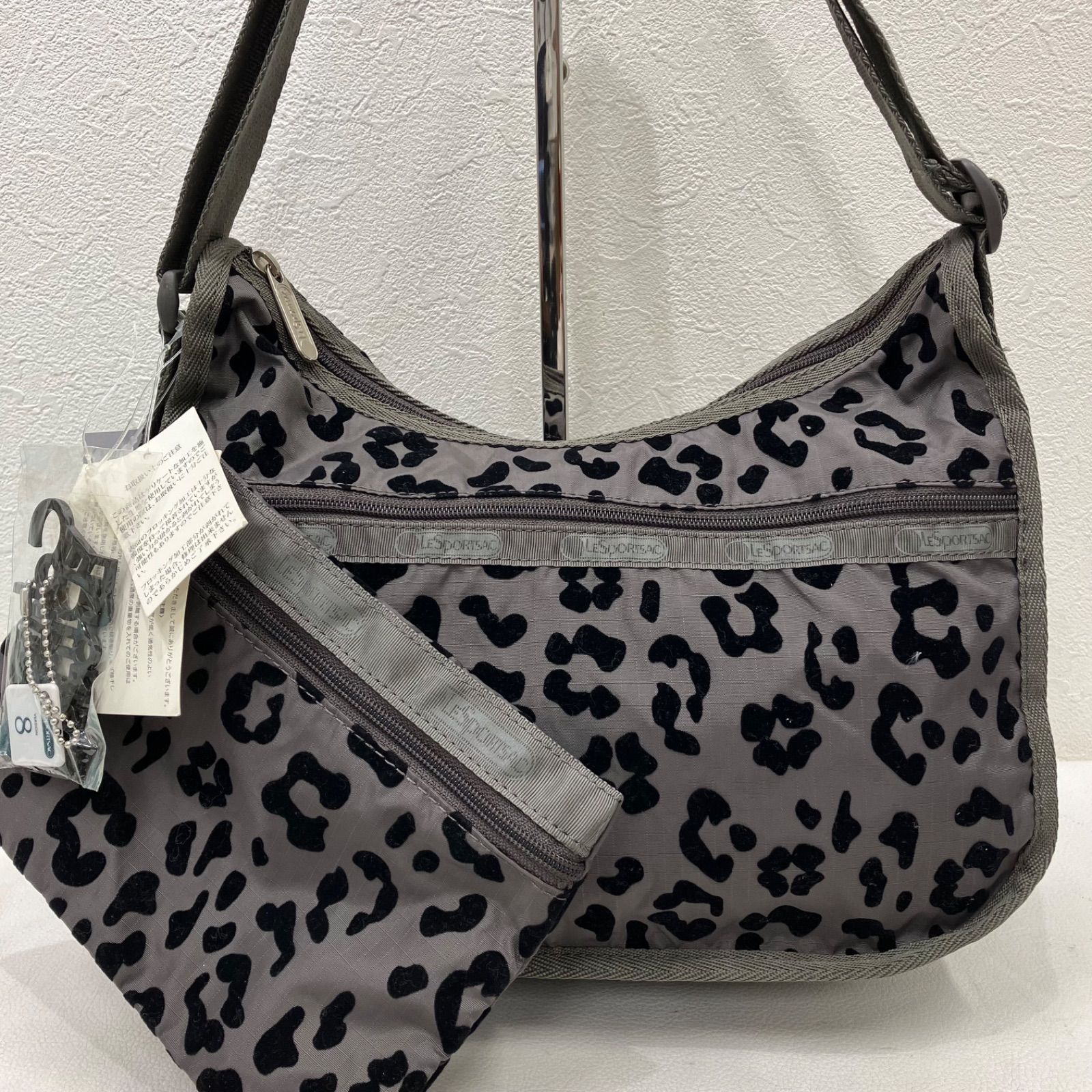 8584 LeSportsac レスポートサック タグ付き ショルダーバッグ
