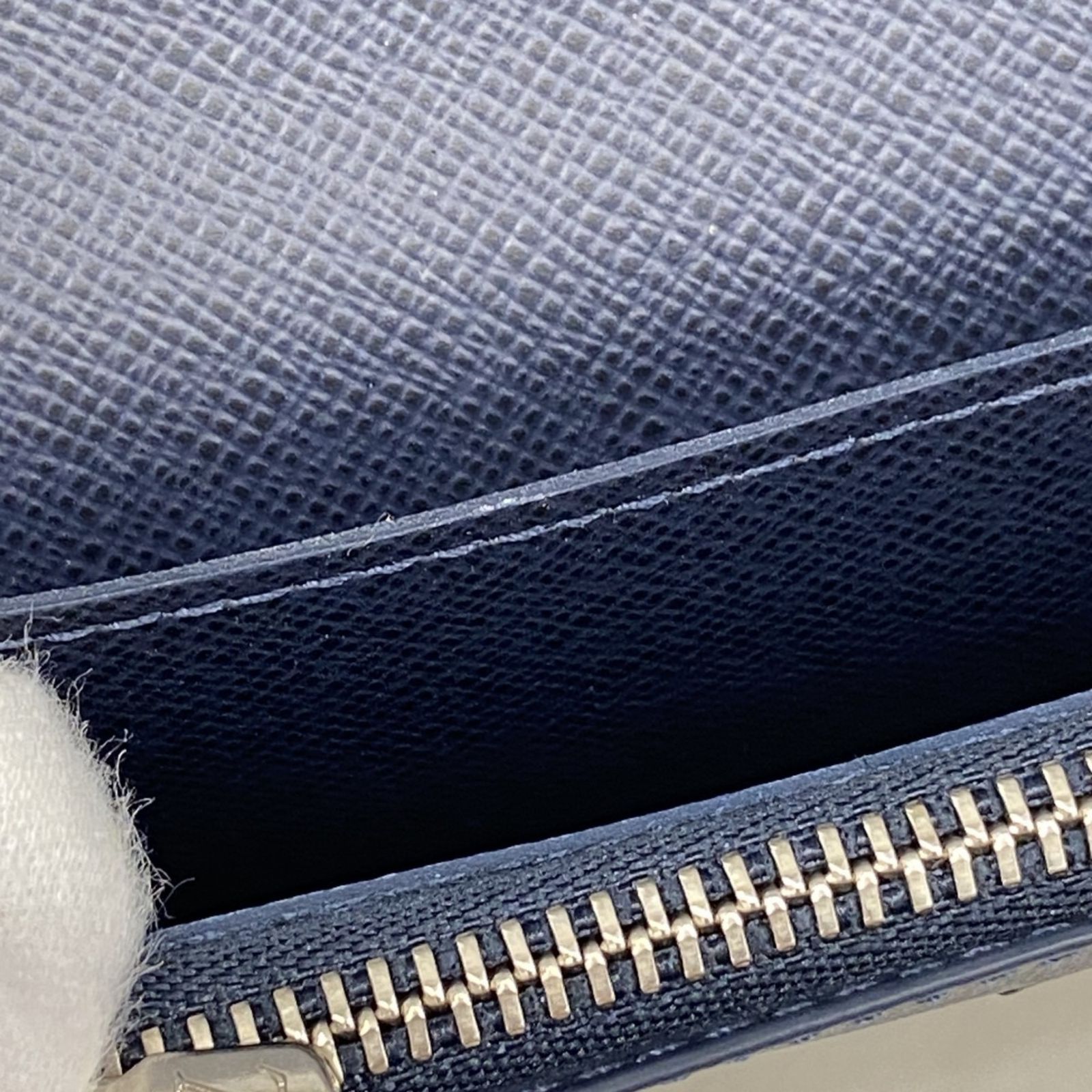 ルイ・ヴィトン(Louis Vuitton) ルイ・ヴィトン 長財布 タイガ