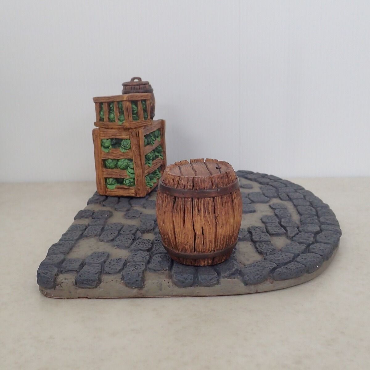 ◇☆ディズニー フィギュア WDCC わんわん物語 ベラノッテ 台座