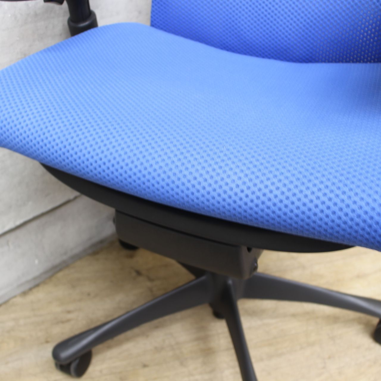 オフィスチェア