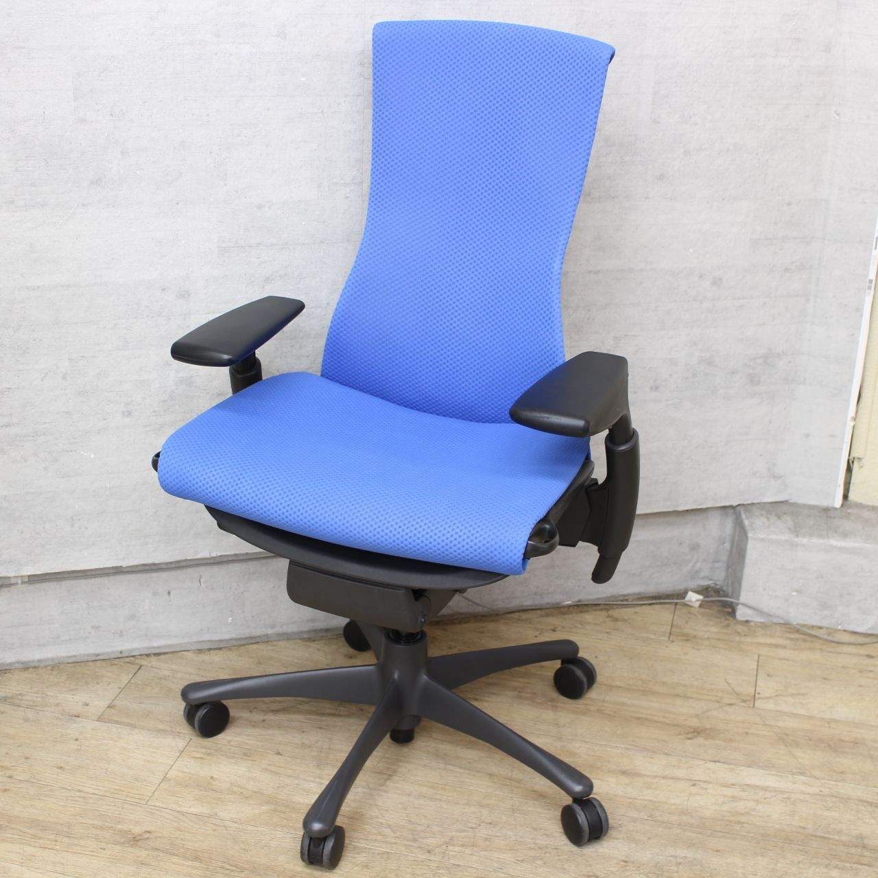 099 約30万円 Herman Miller ハーマンミラー エンボディチェア ブルー オフィスチェア