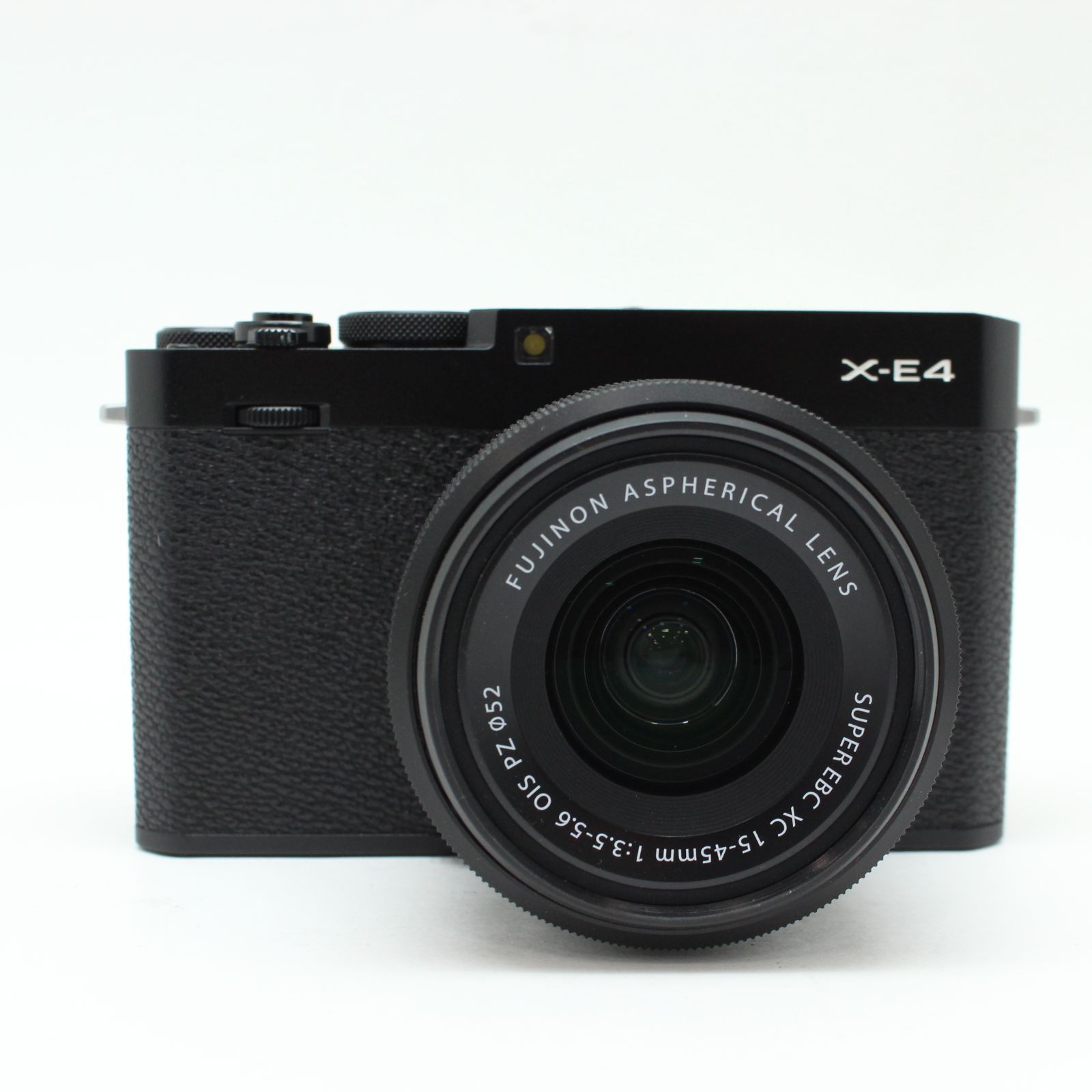 【美品】FUJIFILM X-E4レンズキット フジフイルム FUJIFILM X-E4 レンズキット [シルバー] カメラの三和