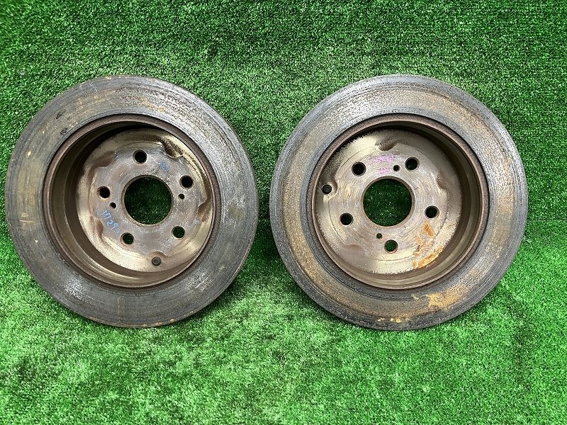 エスティマ AHR20W リアディスクローター・ブレーキローター X 4WD 7人