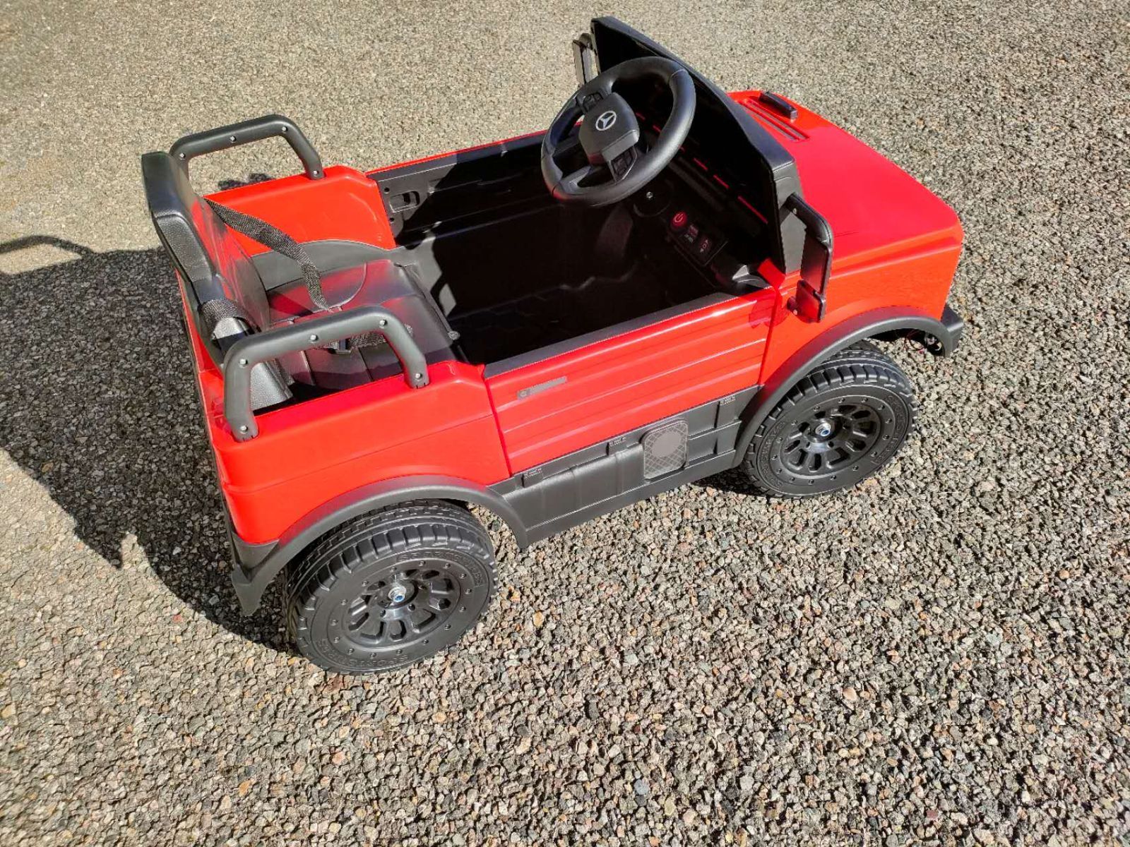 メルセデス BENZ