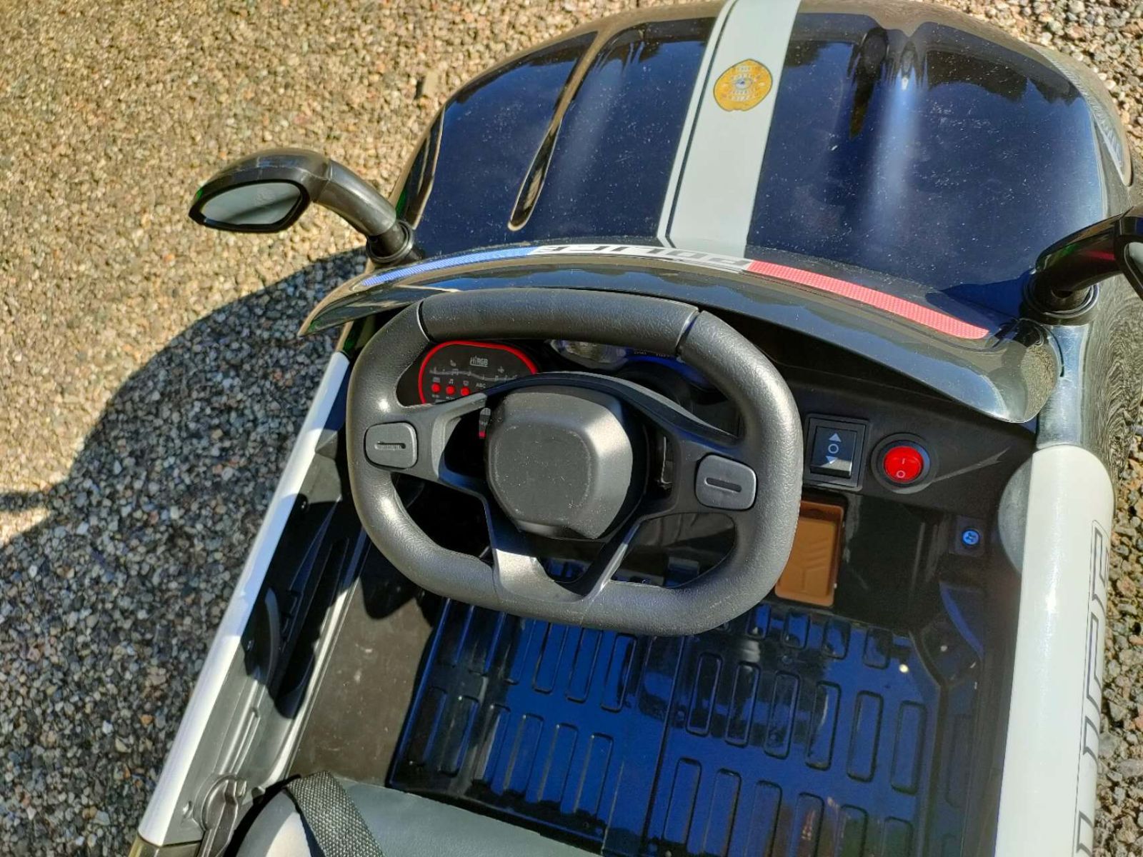 乗用ラジコンカー